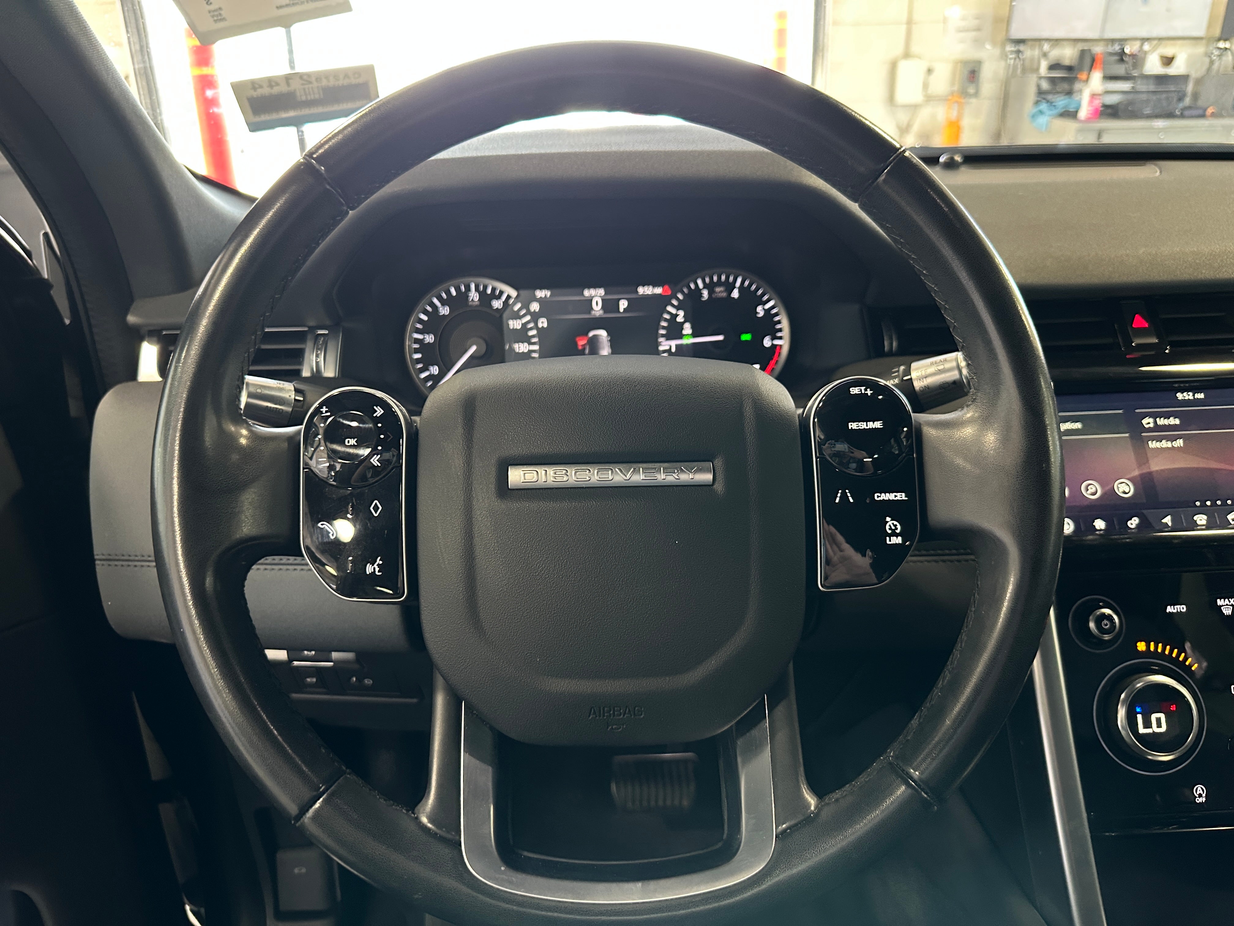 2020 Land Rover Discovery Sport S 4