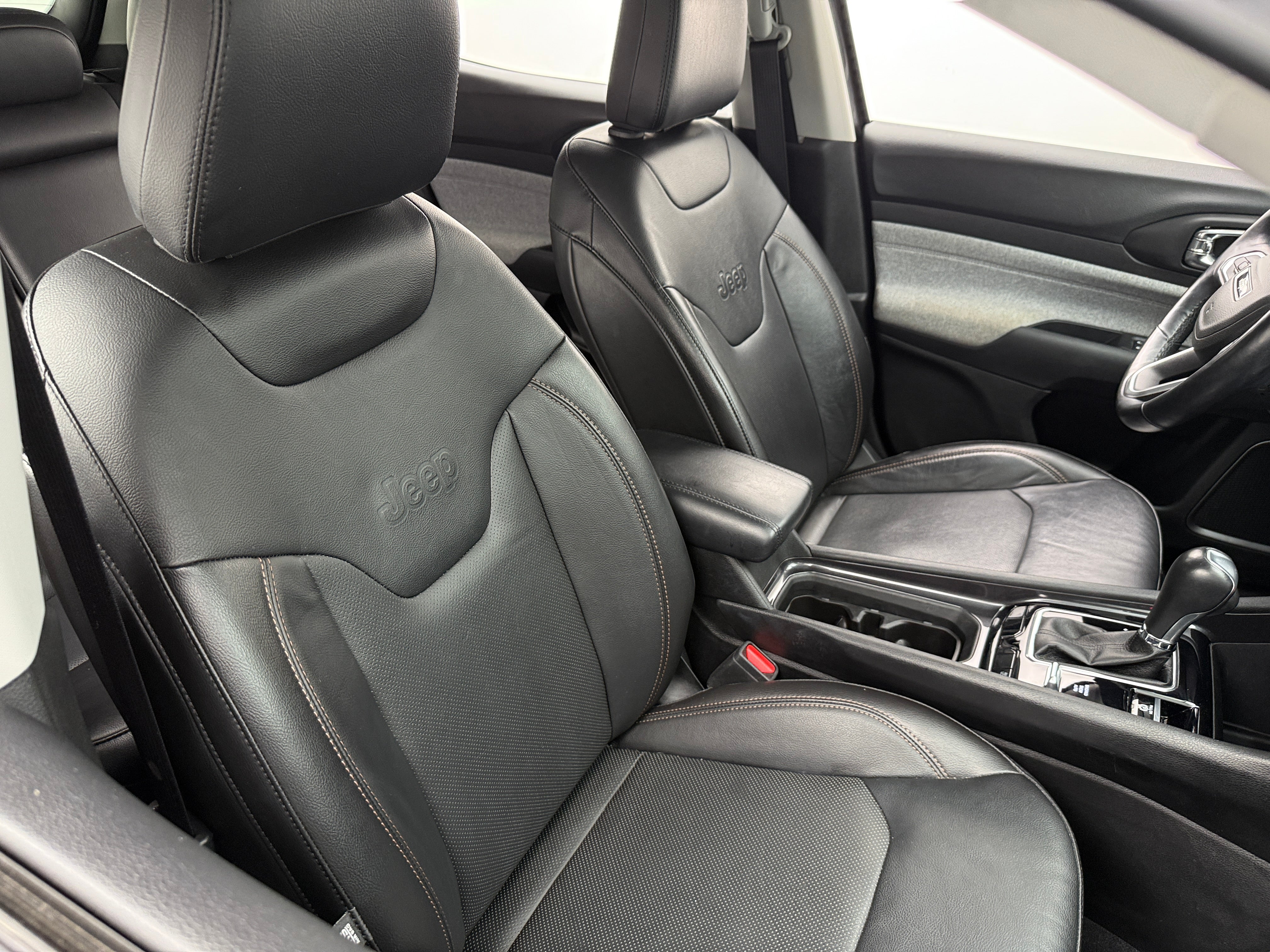2022 Jeep Compass Latitude 2