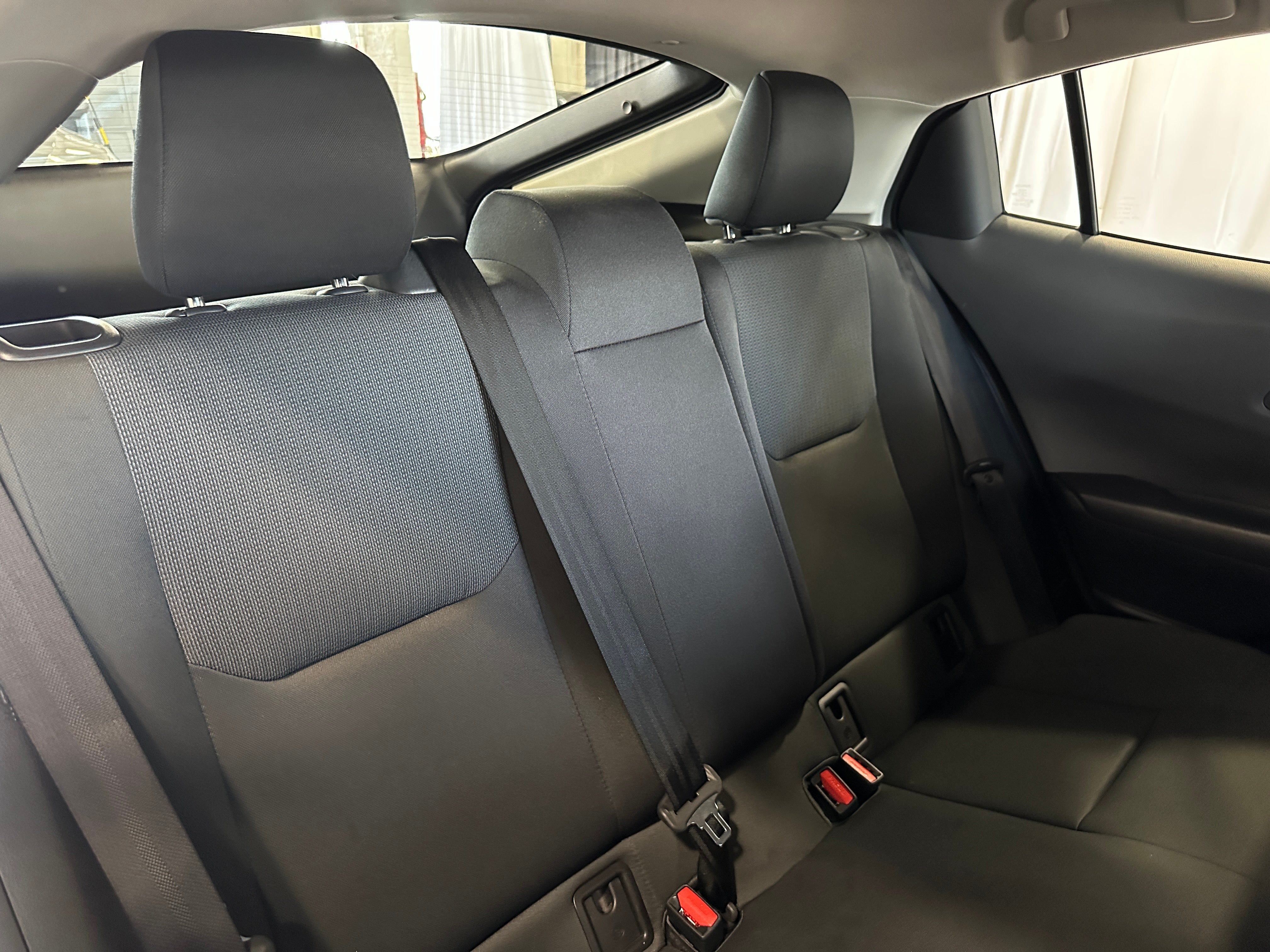 2024 Toyota Prius LE 6