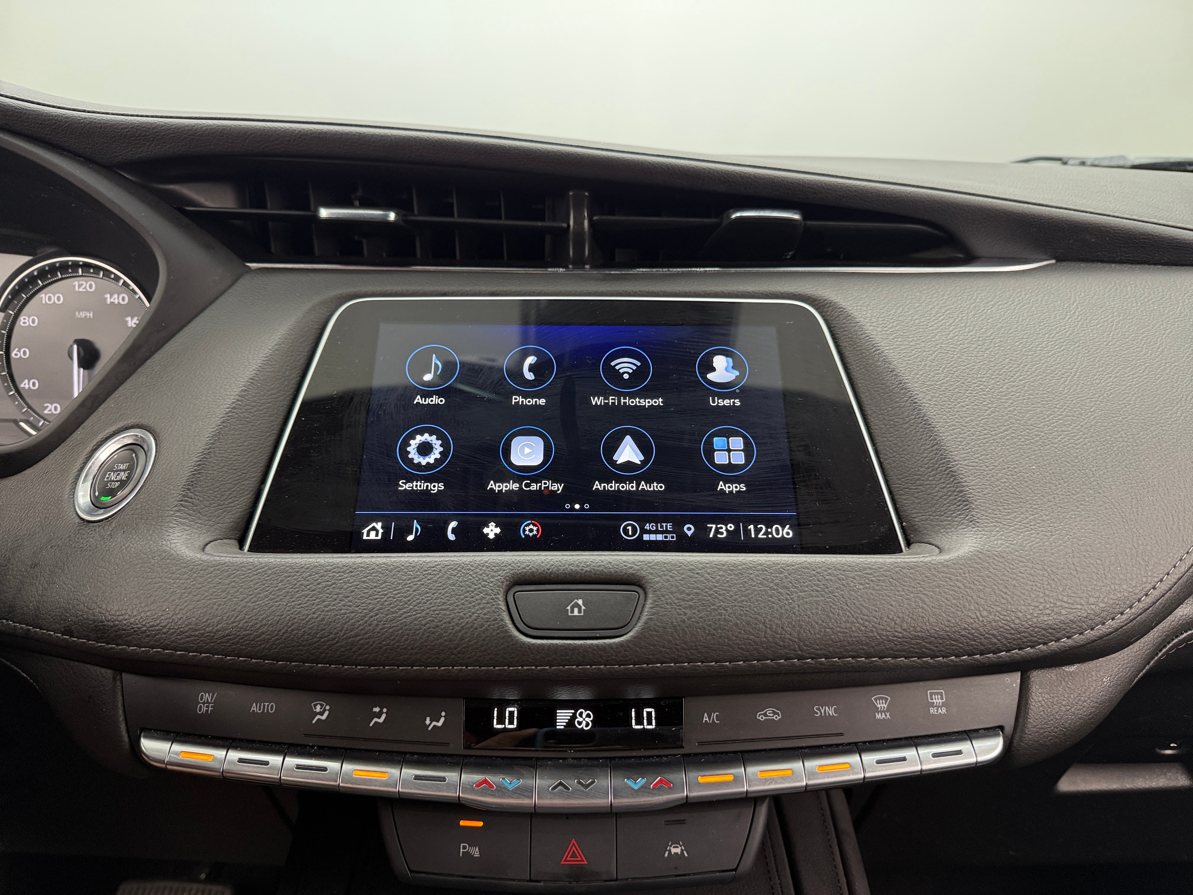 2023 Cadillac XT4 Premium Luxury 3