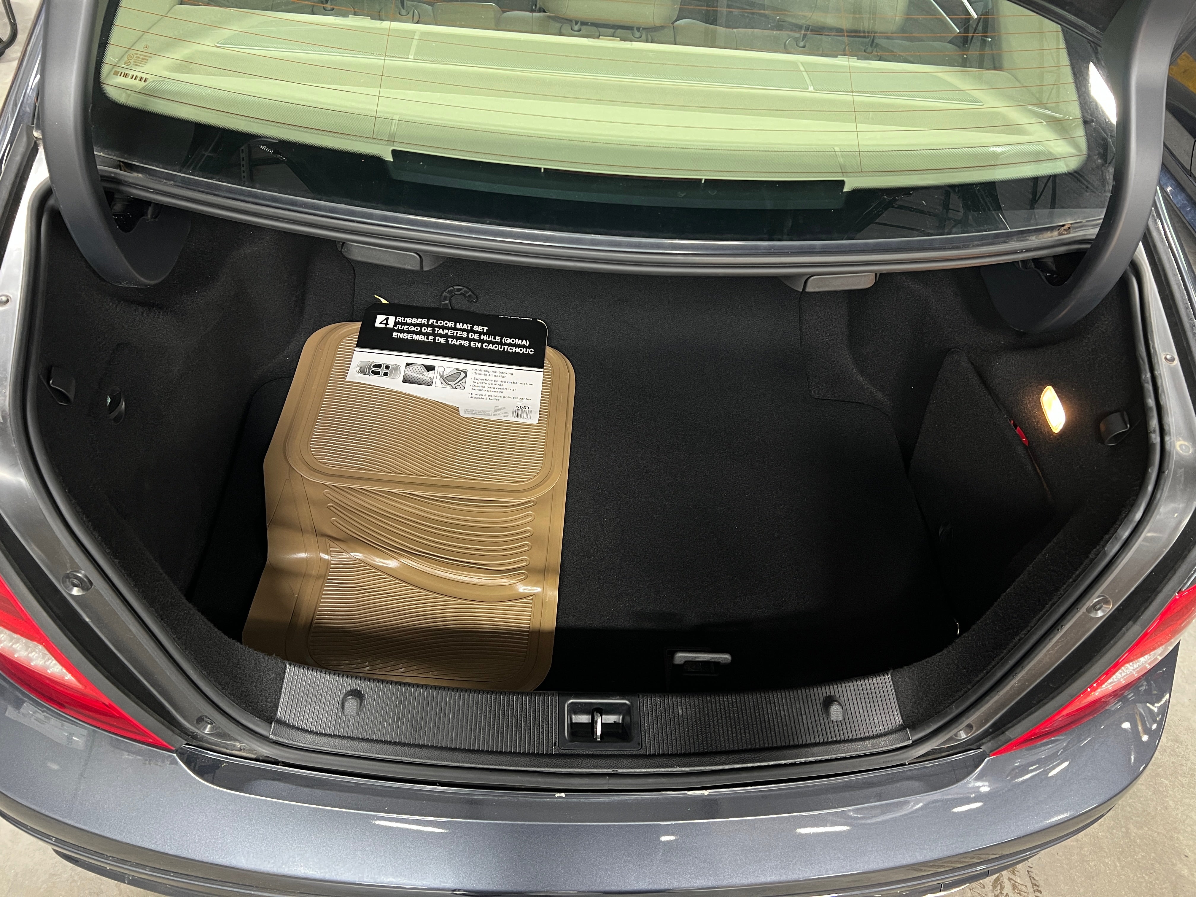 2013 Mercedes-Benz C-Class C 300 6
