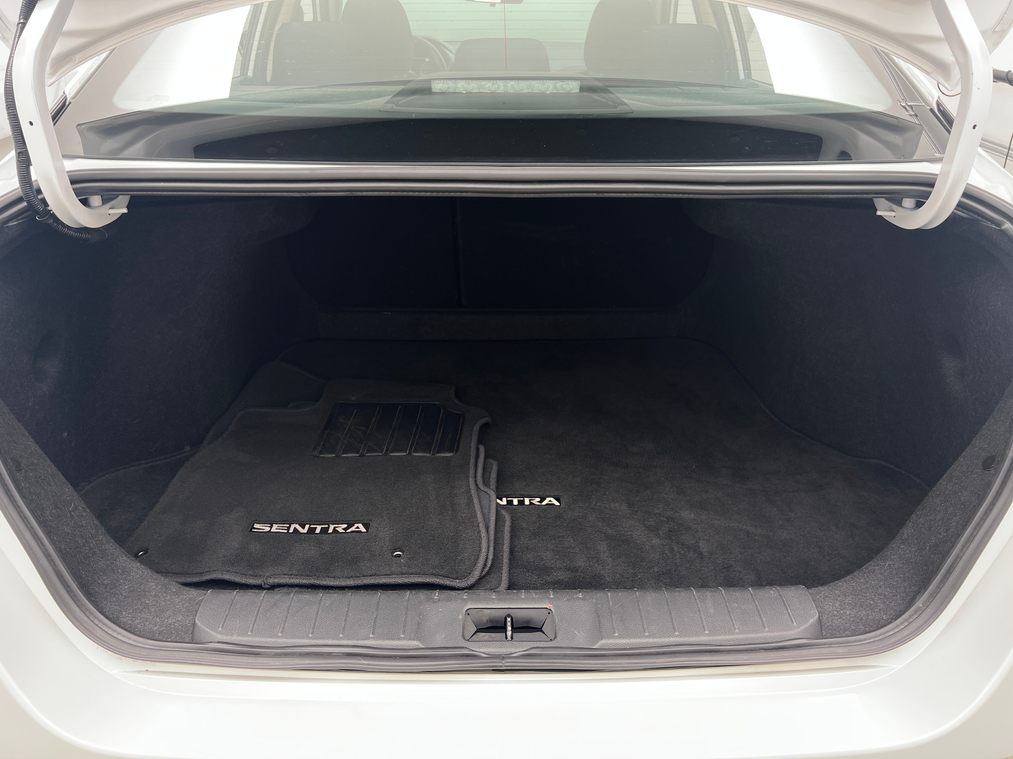 2024 Nissan Sentra SV 7