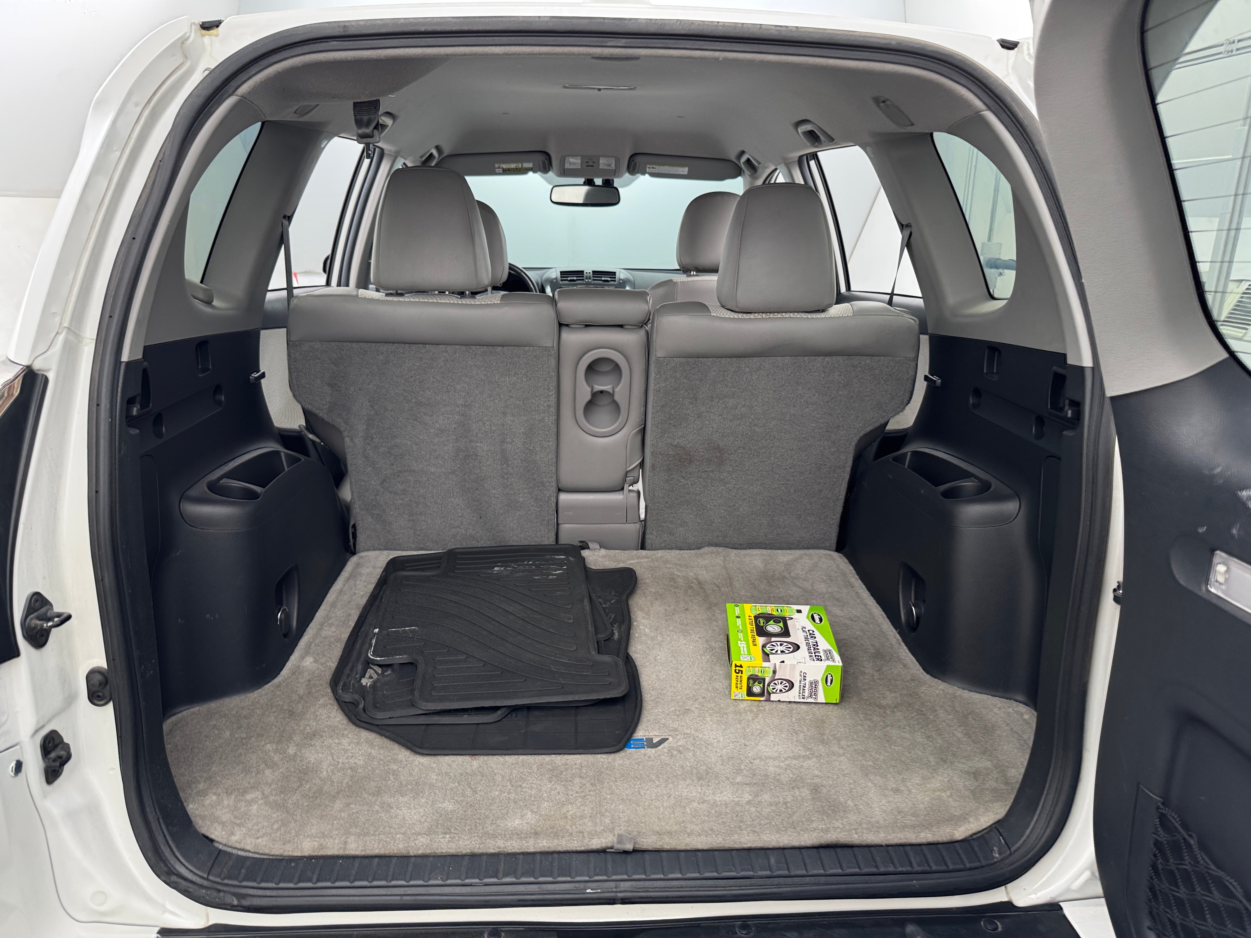 2013 Toyota RAV4 EV 7