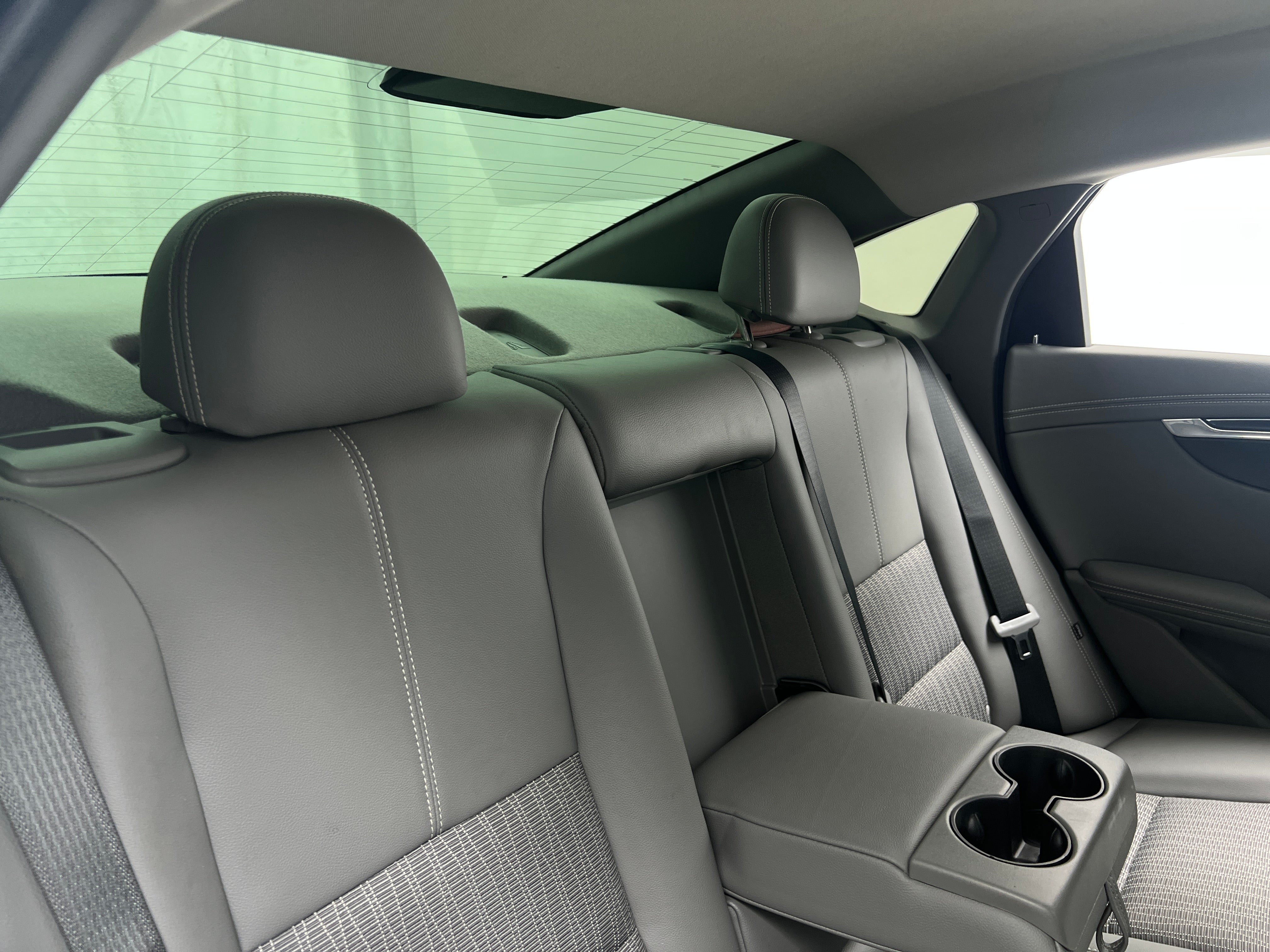 2018 Chevrolet Impala LS 6
