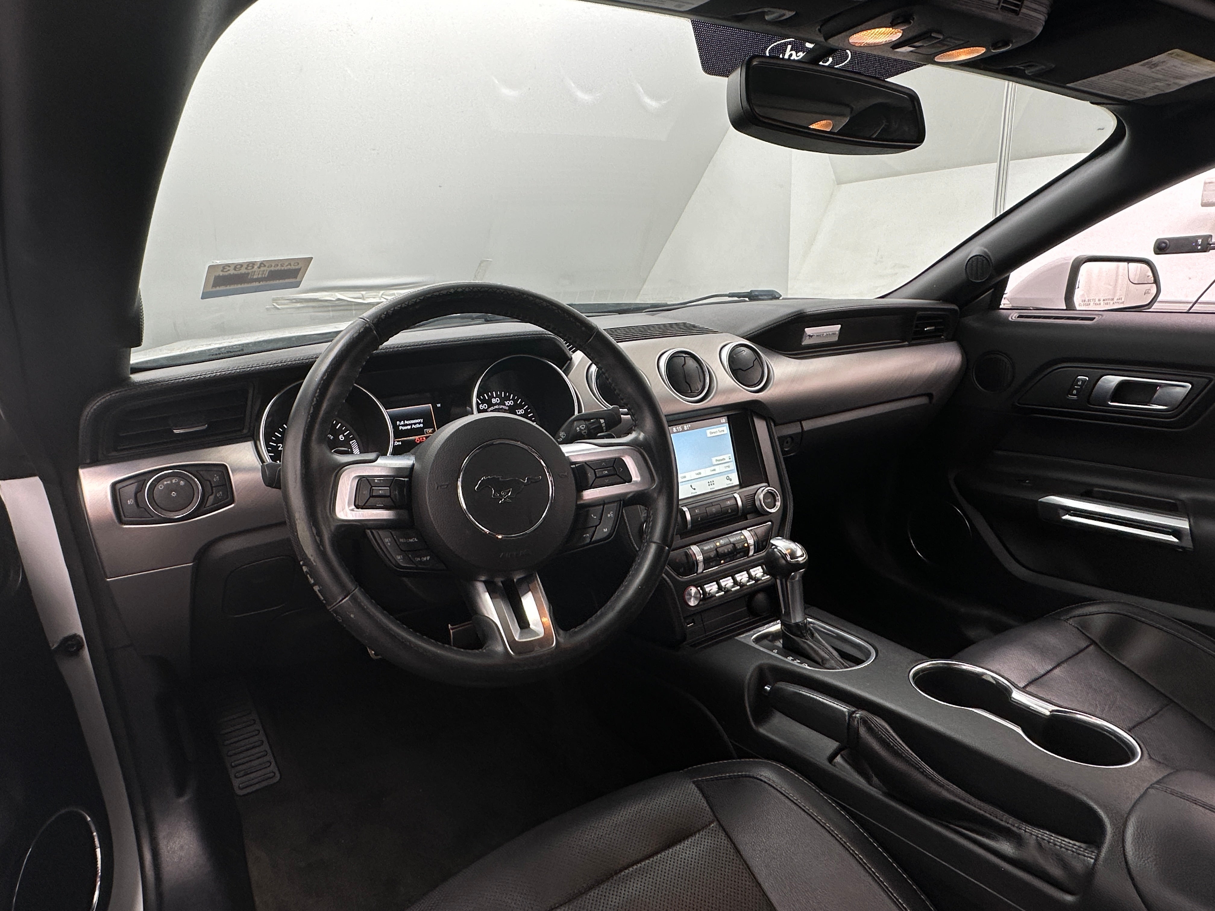 2018 Ford Mustang  2