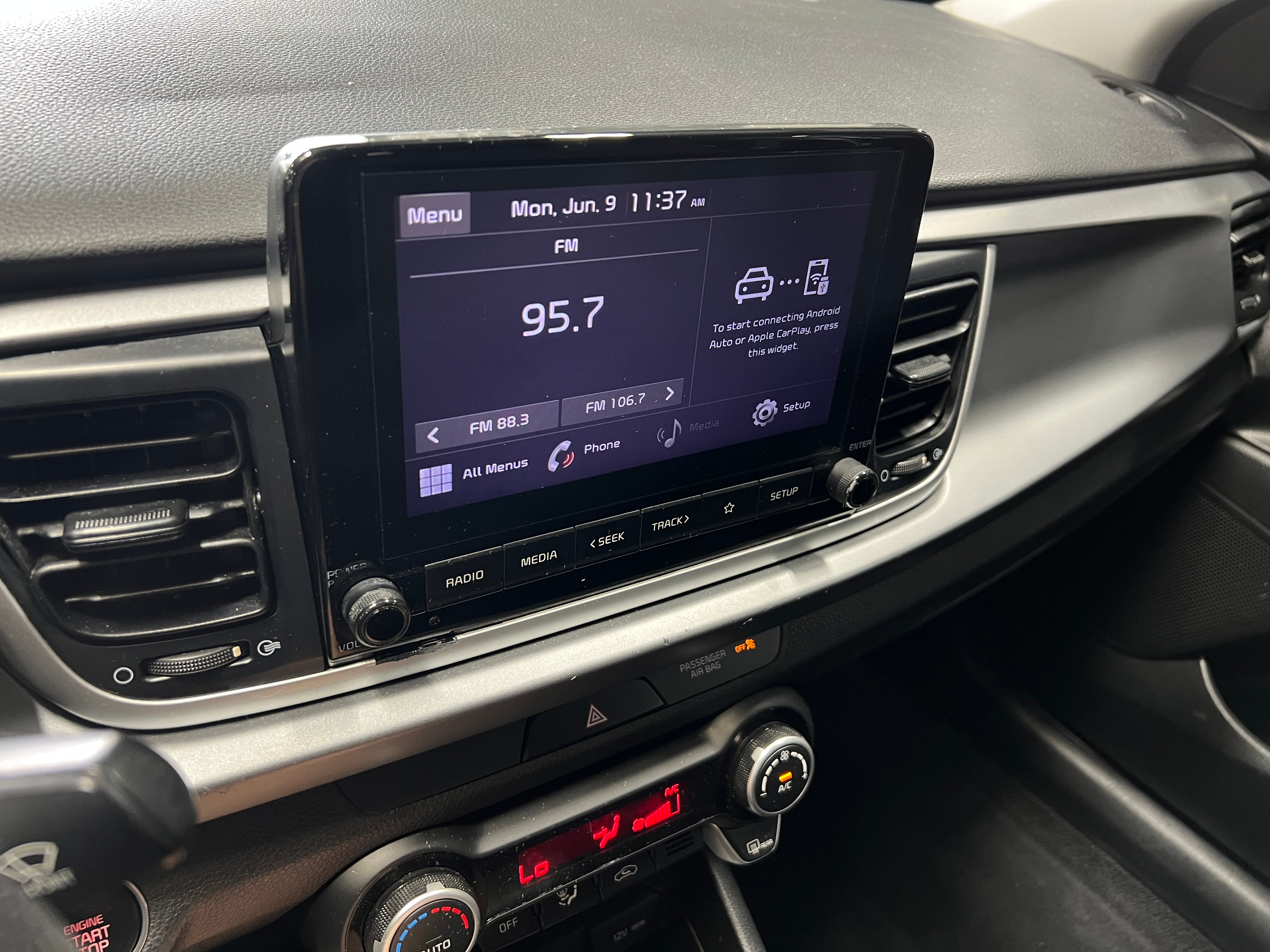 2022 Kia Rio S 4
