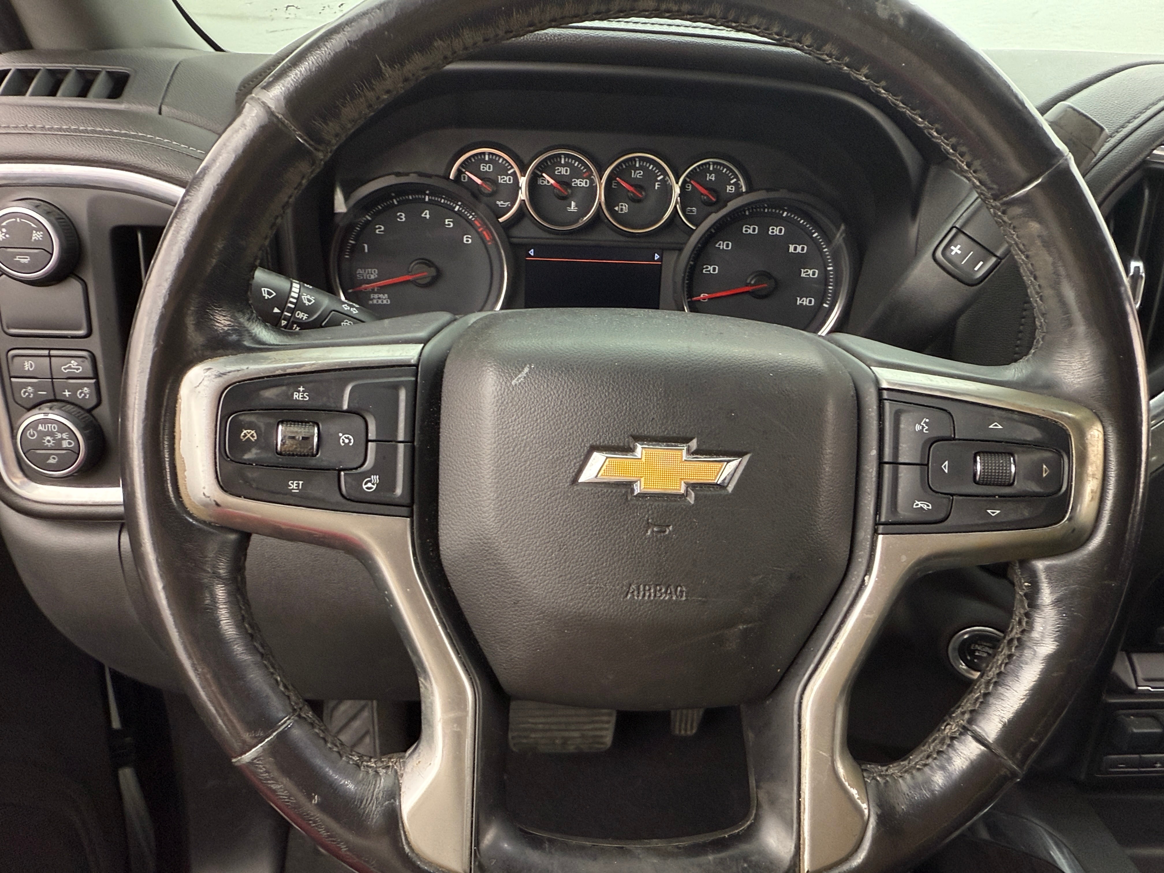 2019 Chevrolet Silverado 1500 LTZ 4