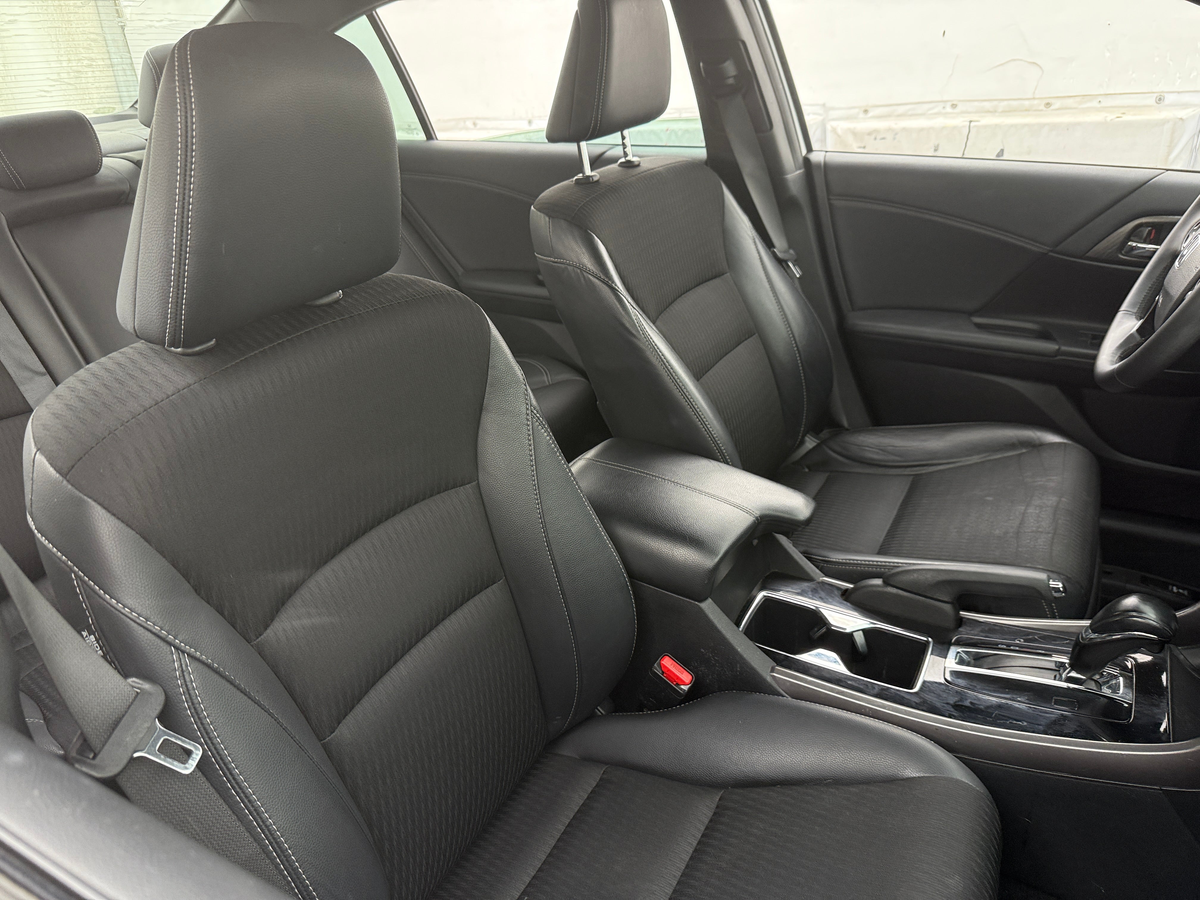 2016 Honda Accord Sport 2
