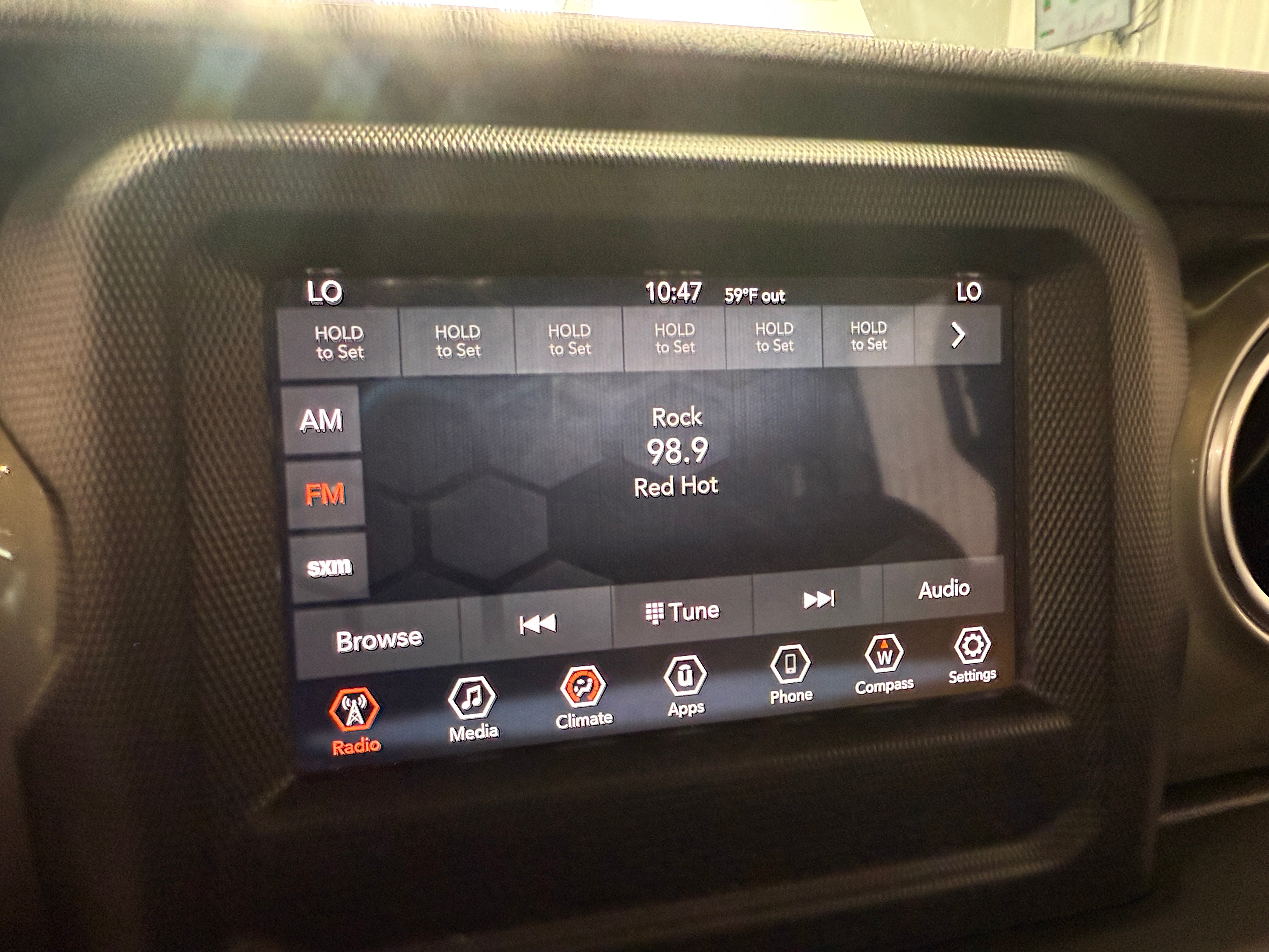 2020 Jeep Wrangler Unlimited Sahara 4