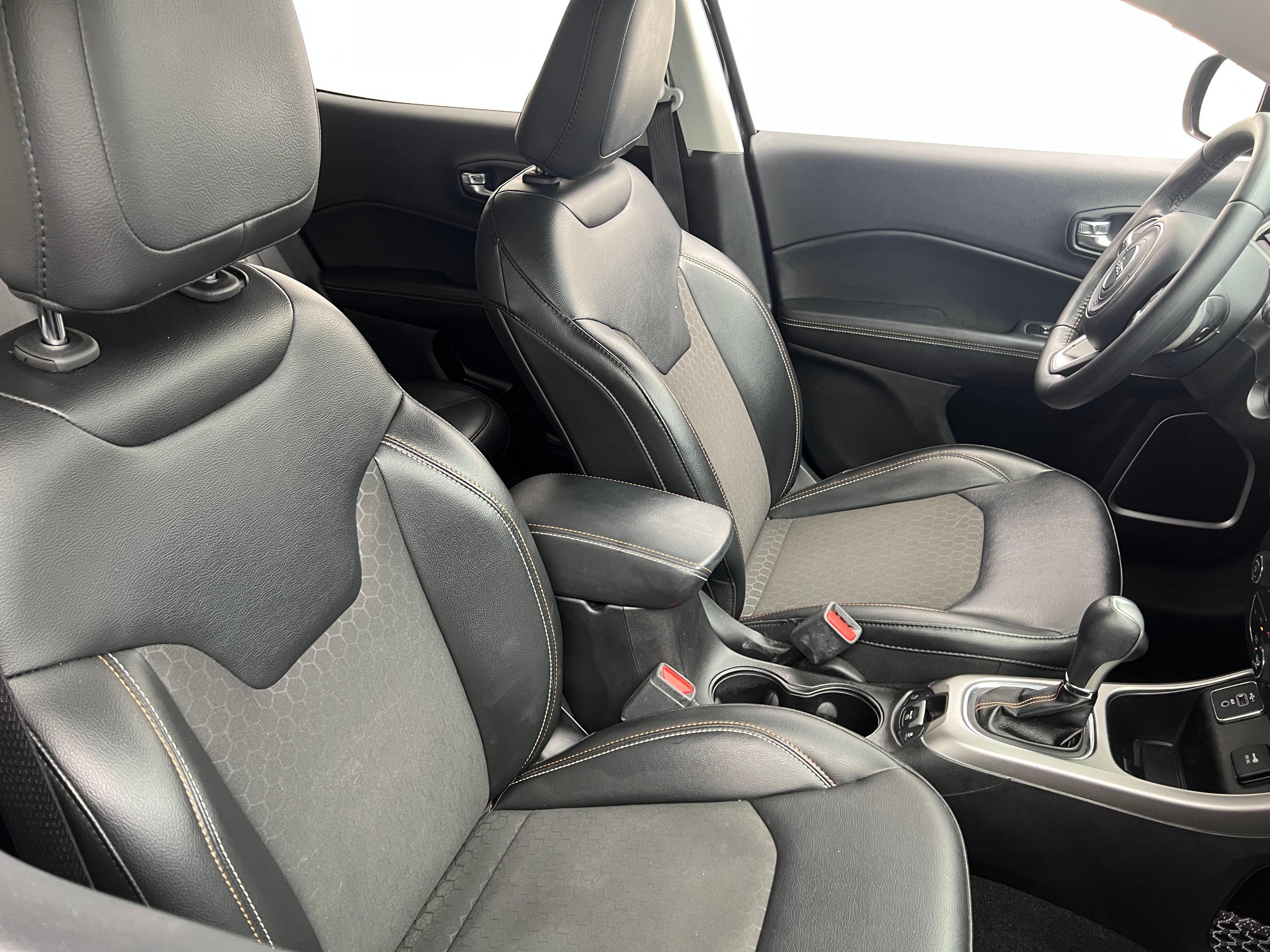 2019 Jeep Compass Latitude 2