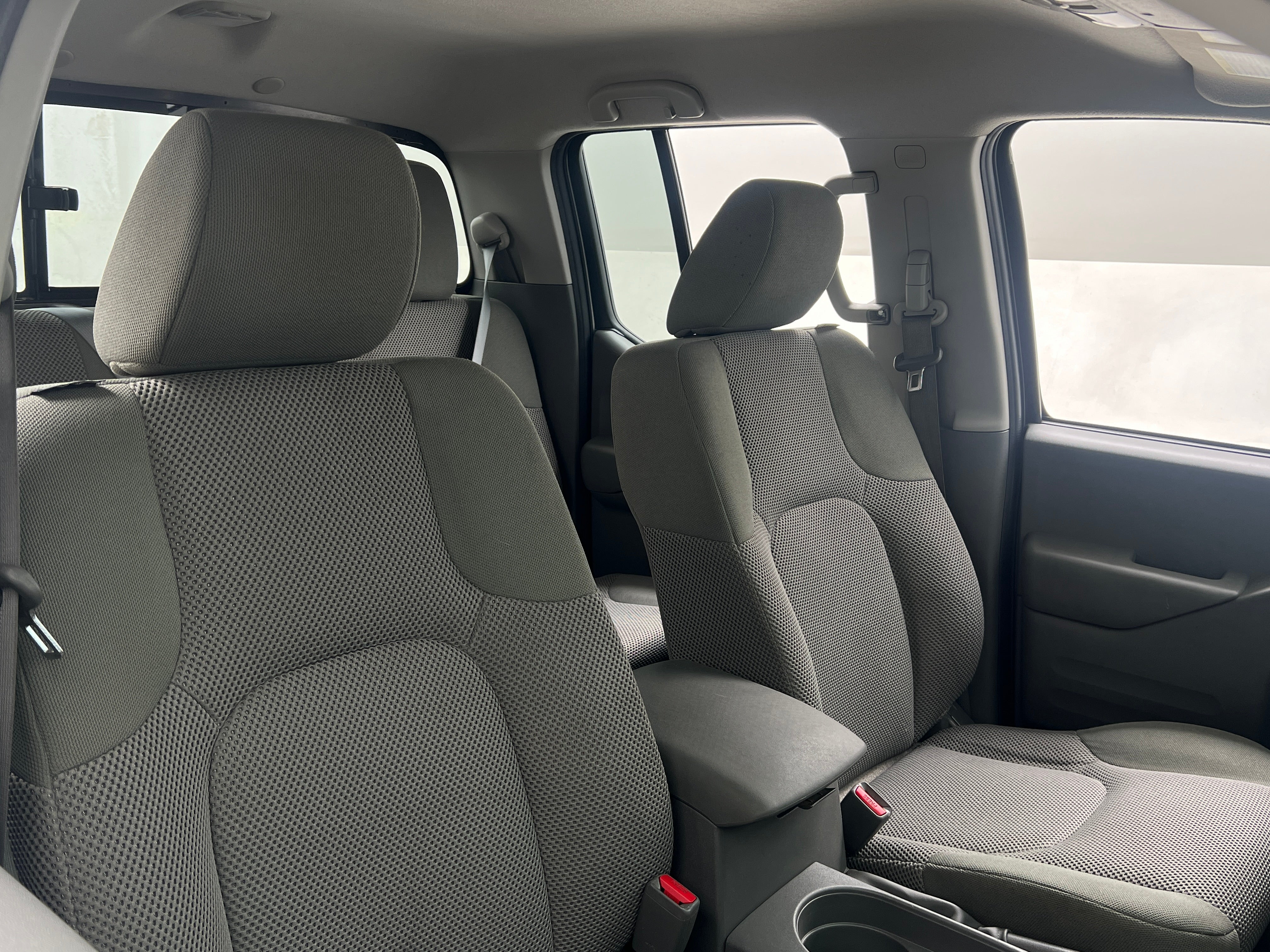 2019 Nissan Frontier SV 2
