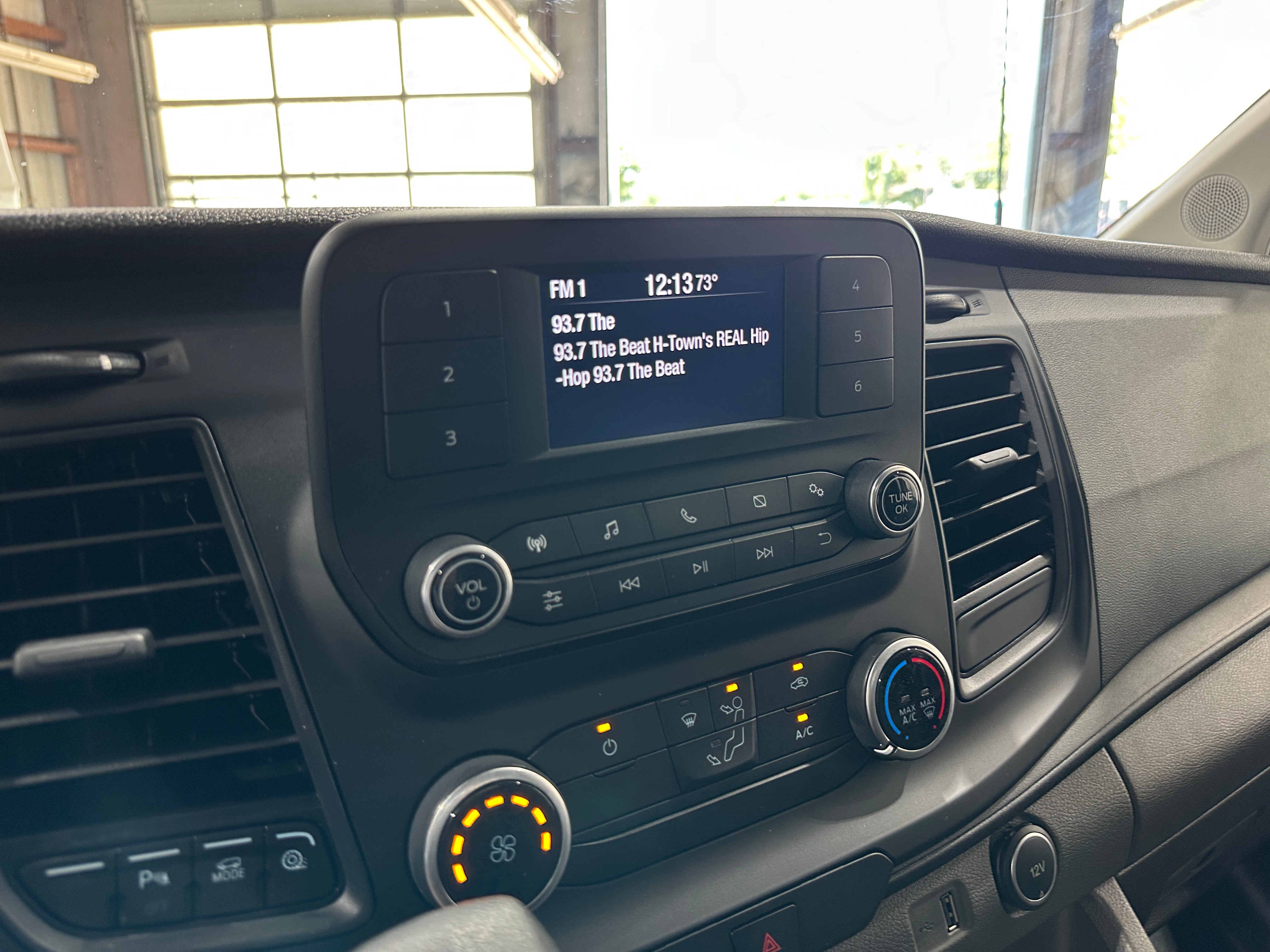 2020 Ford Transit Series 150 2
