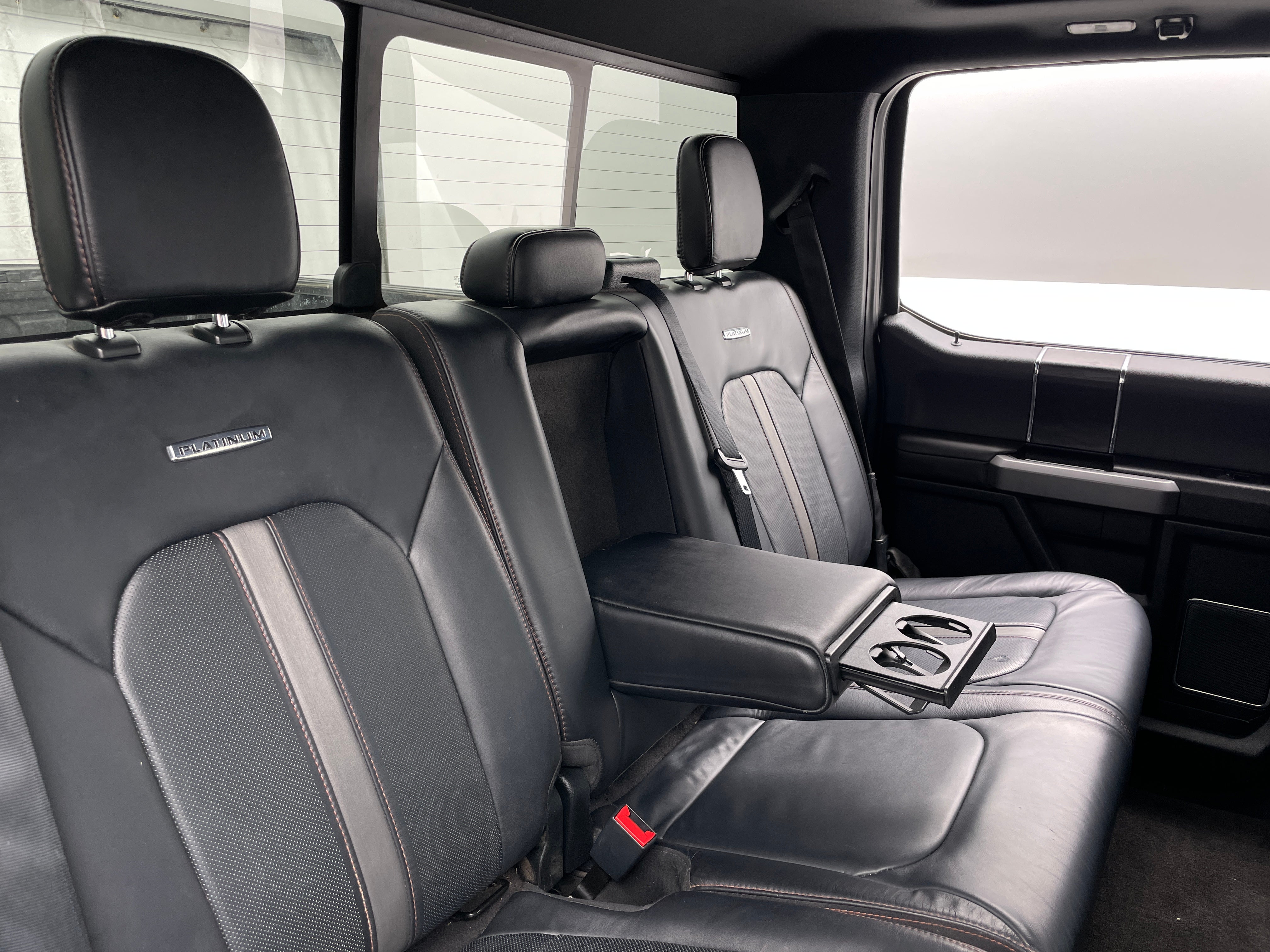 2020 Ford Econoline E-150 5