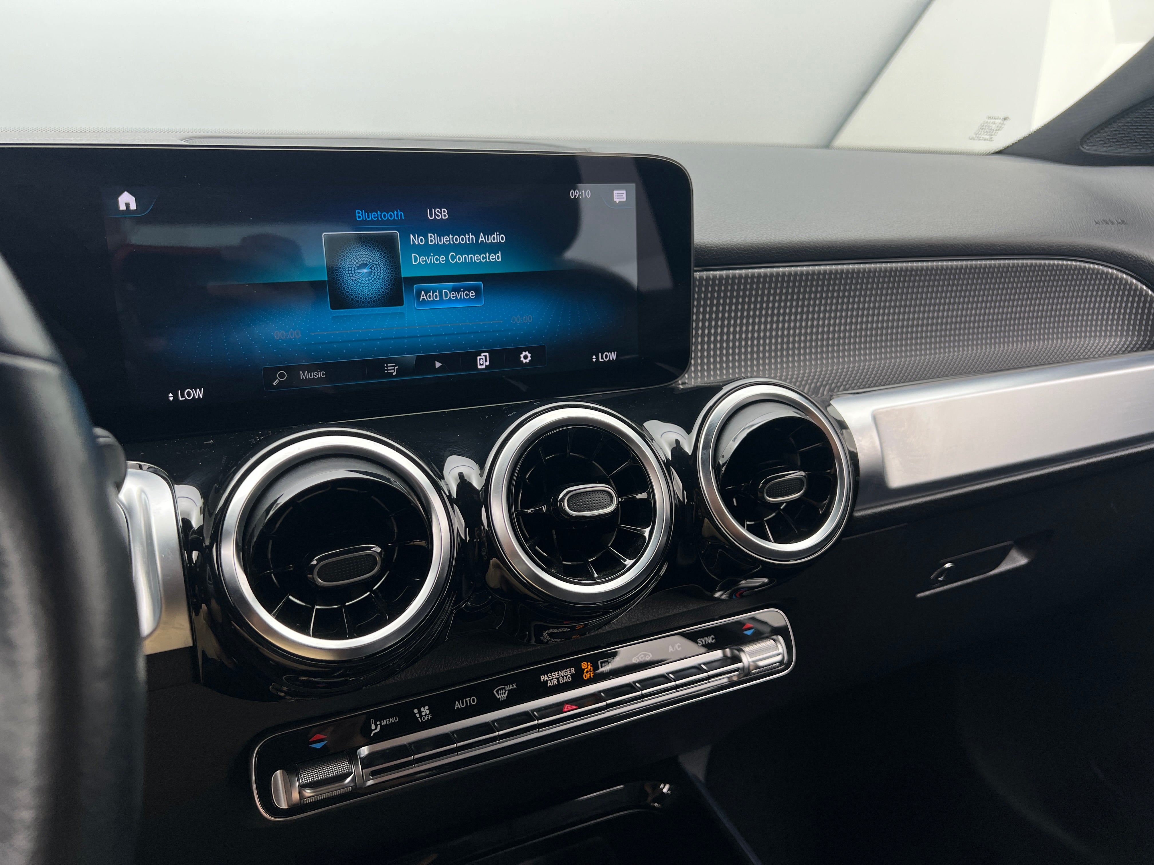 2022 Mercedes-Benz GLB 250 3