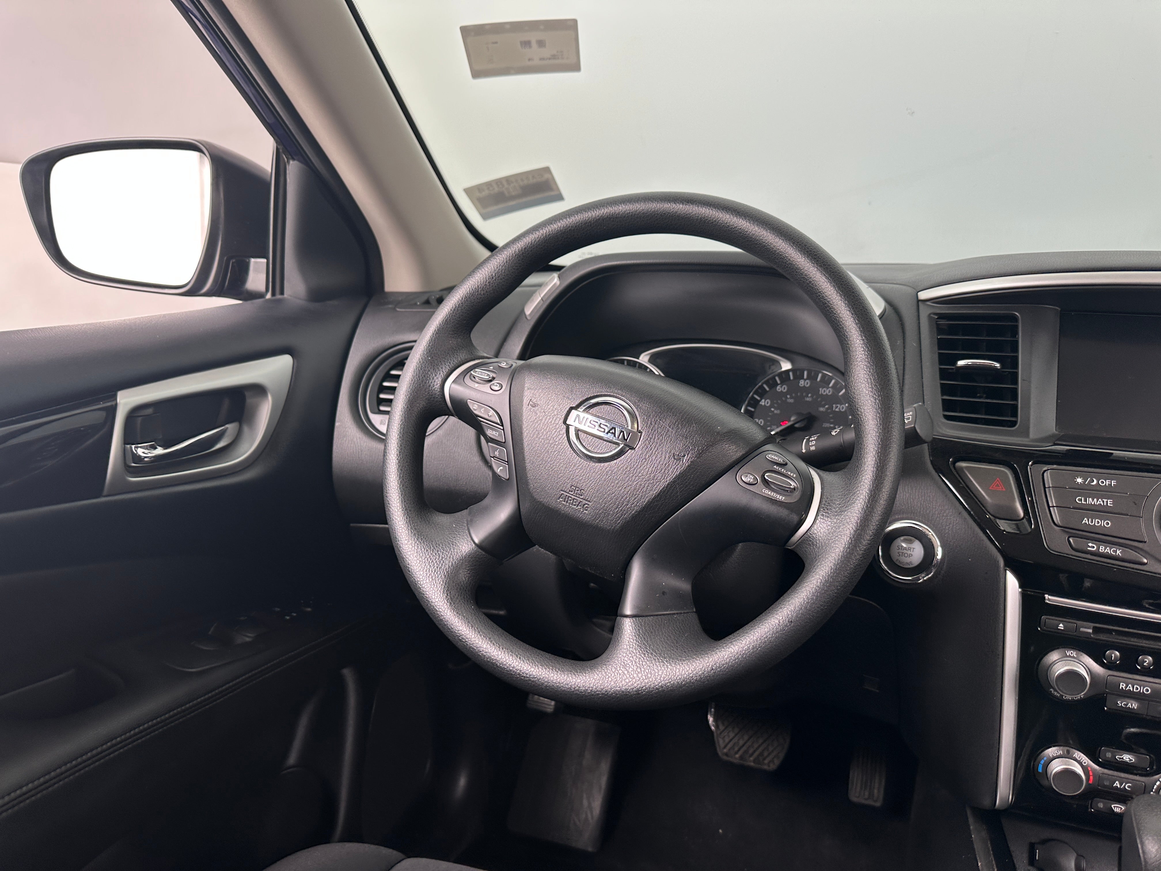 2018 Nissan Pathfinder S 5