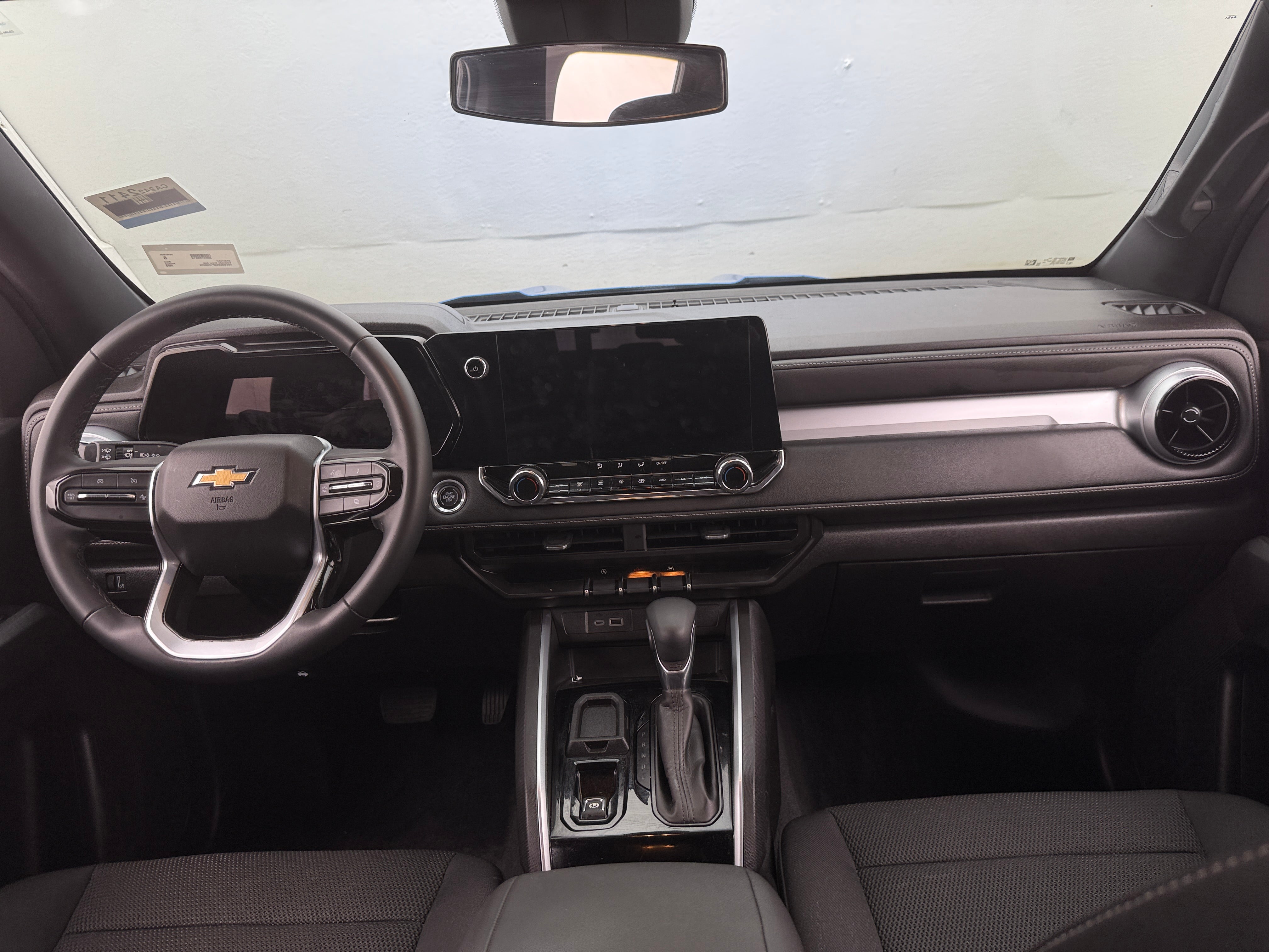 2023 Chevrolet Colorado LT 3