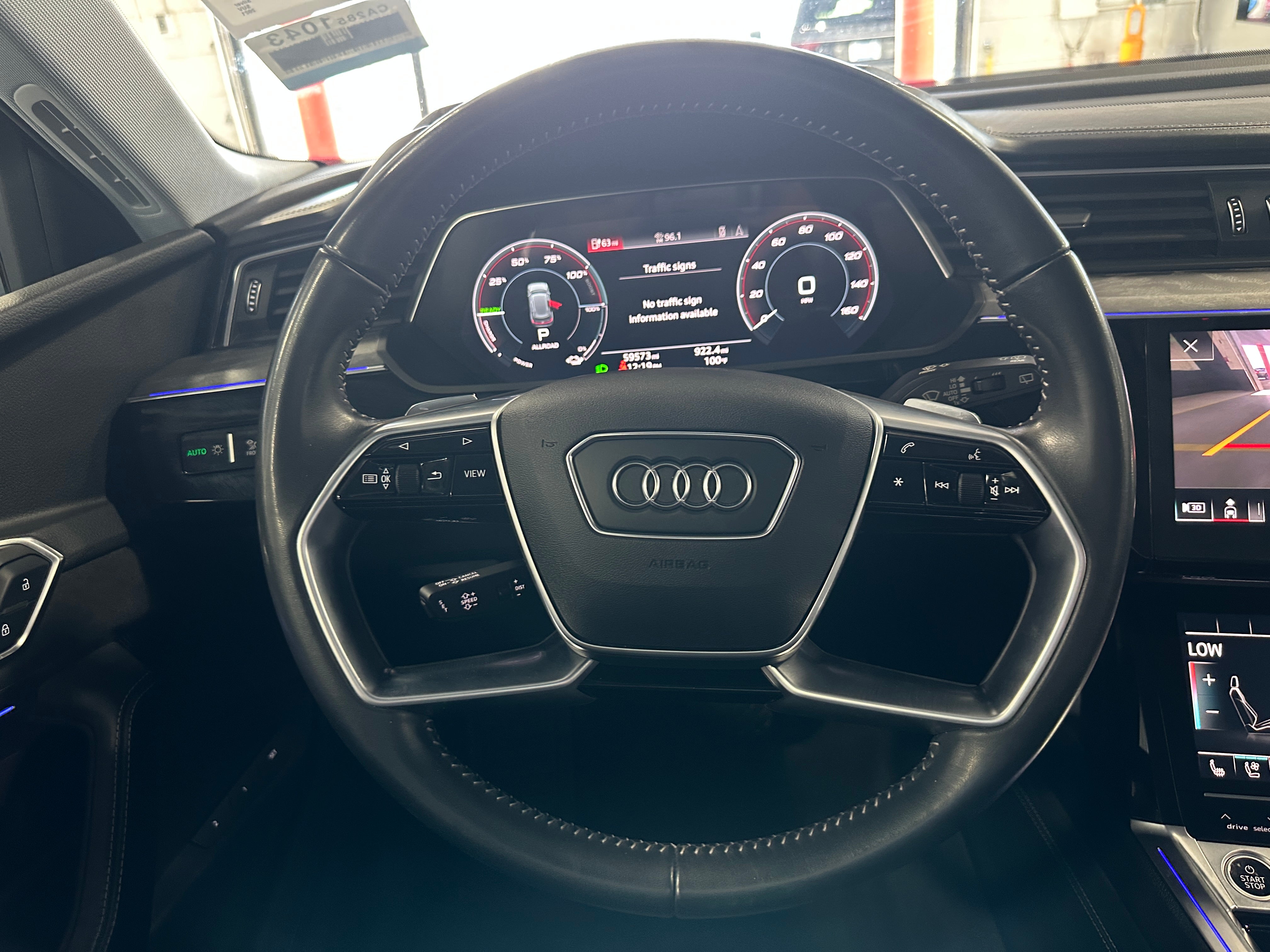 2021 Audi e-tron Prestige 4