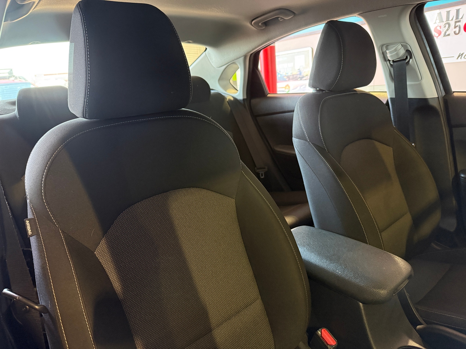 Thumbnail: 2022 Kia Forte - 2