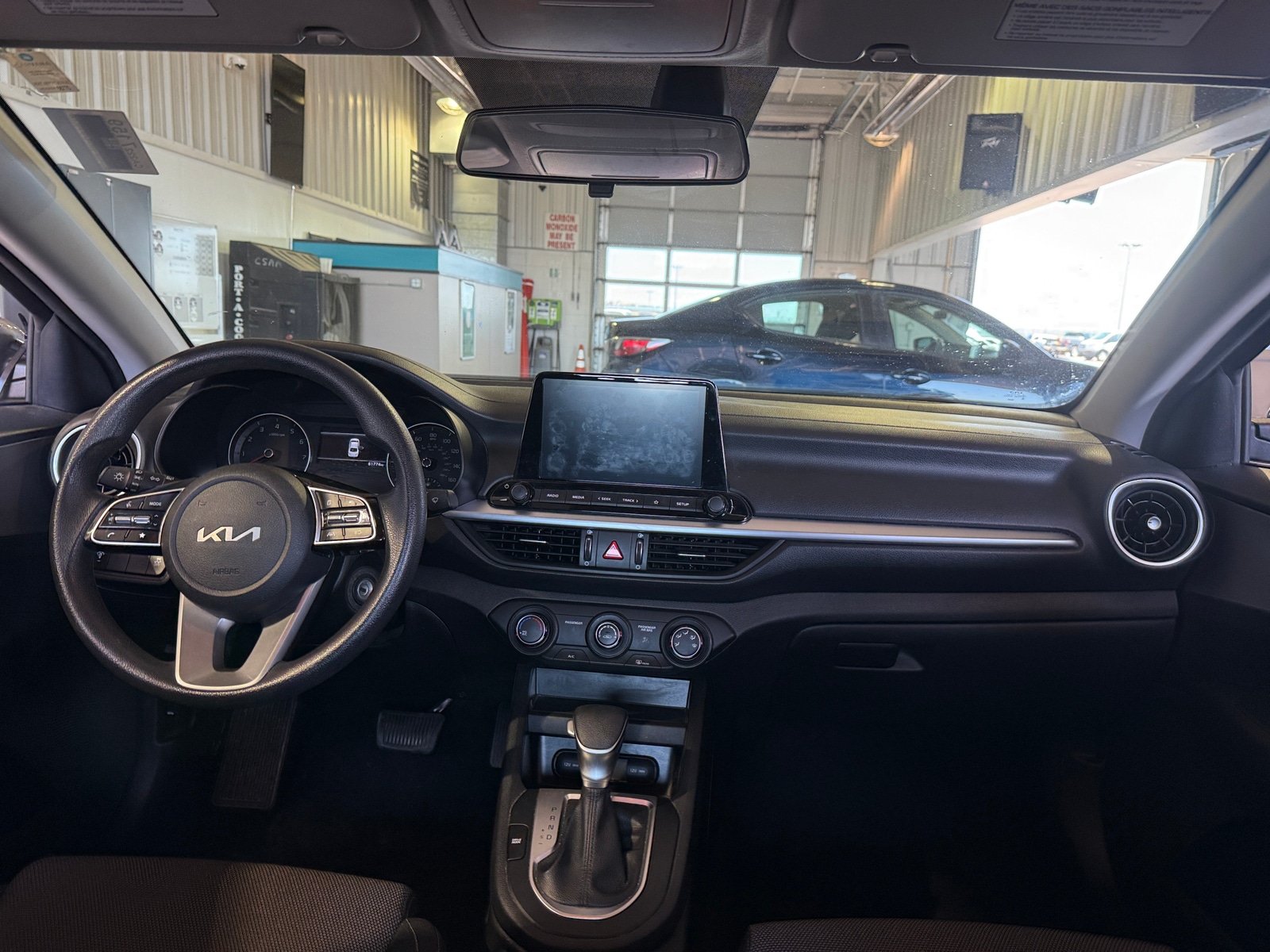 Thumbnail: 2022 Kia Forte - 3