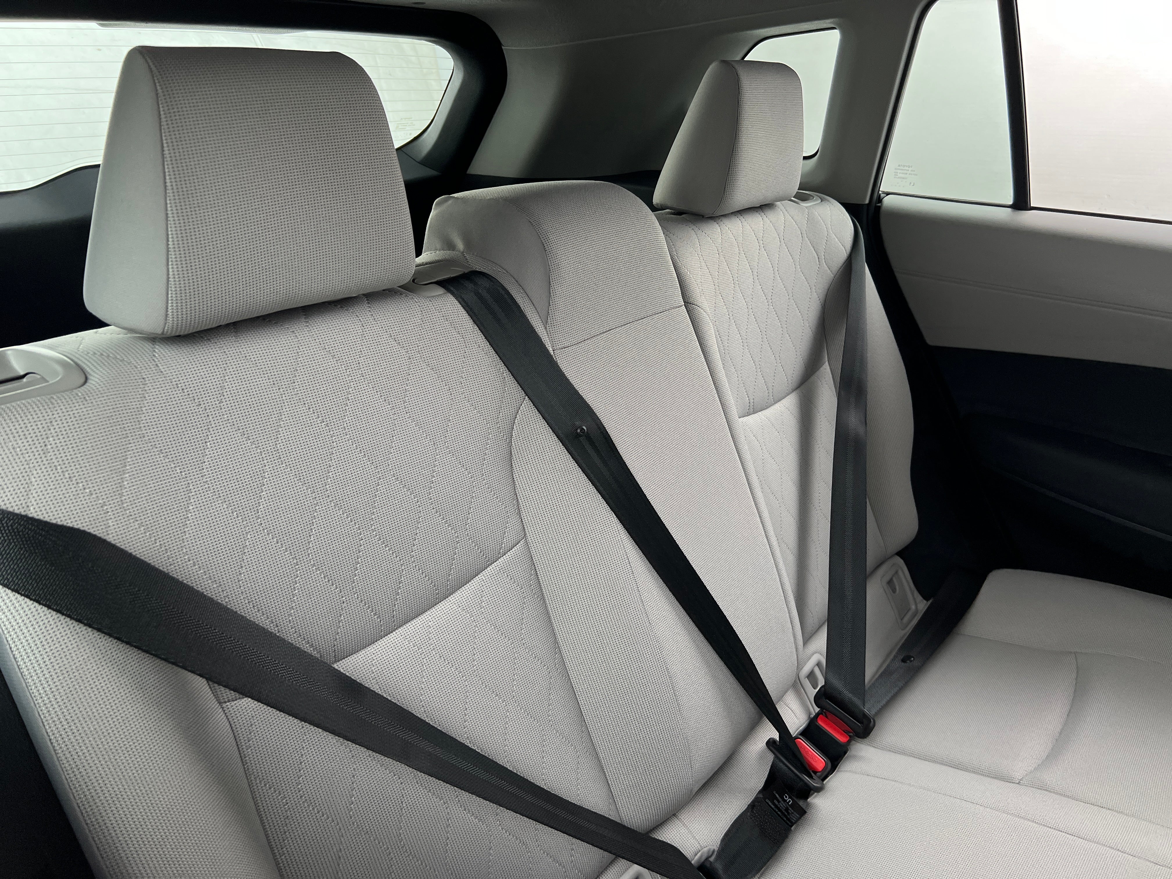 2023 Toyota Corolla Cross L 6