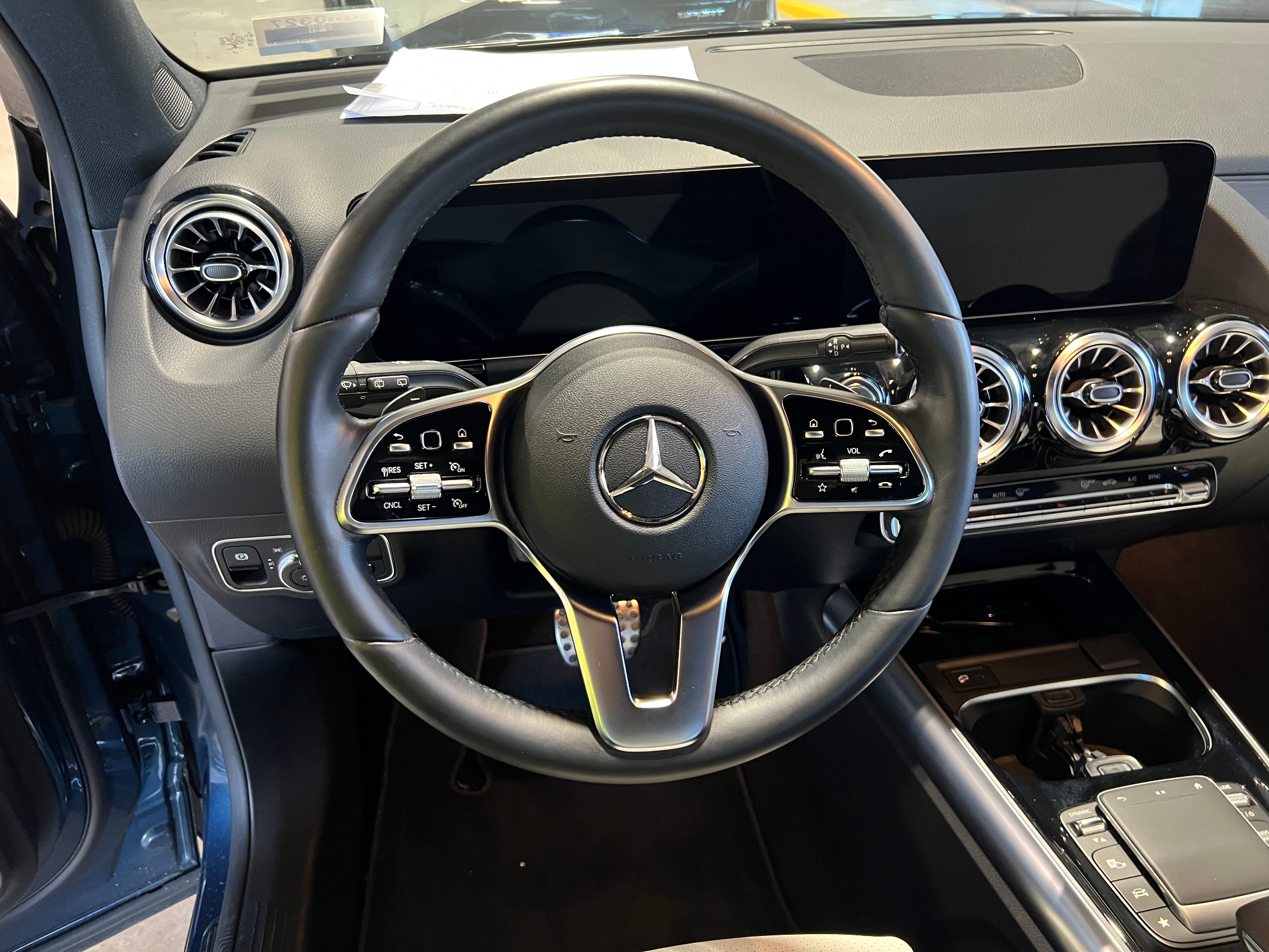 2022 Mercedes-Benz GLA 250 4MATIC 4