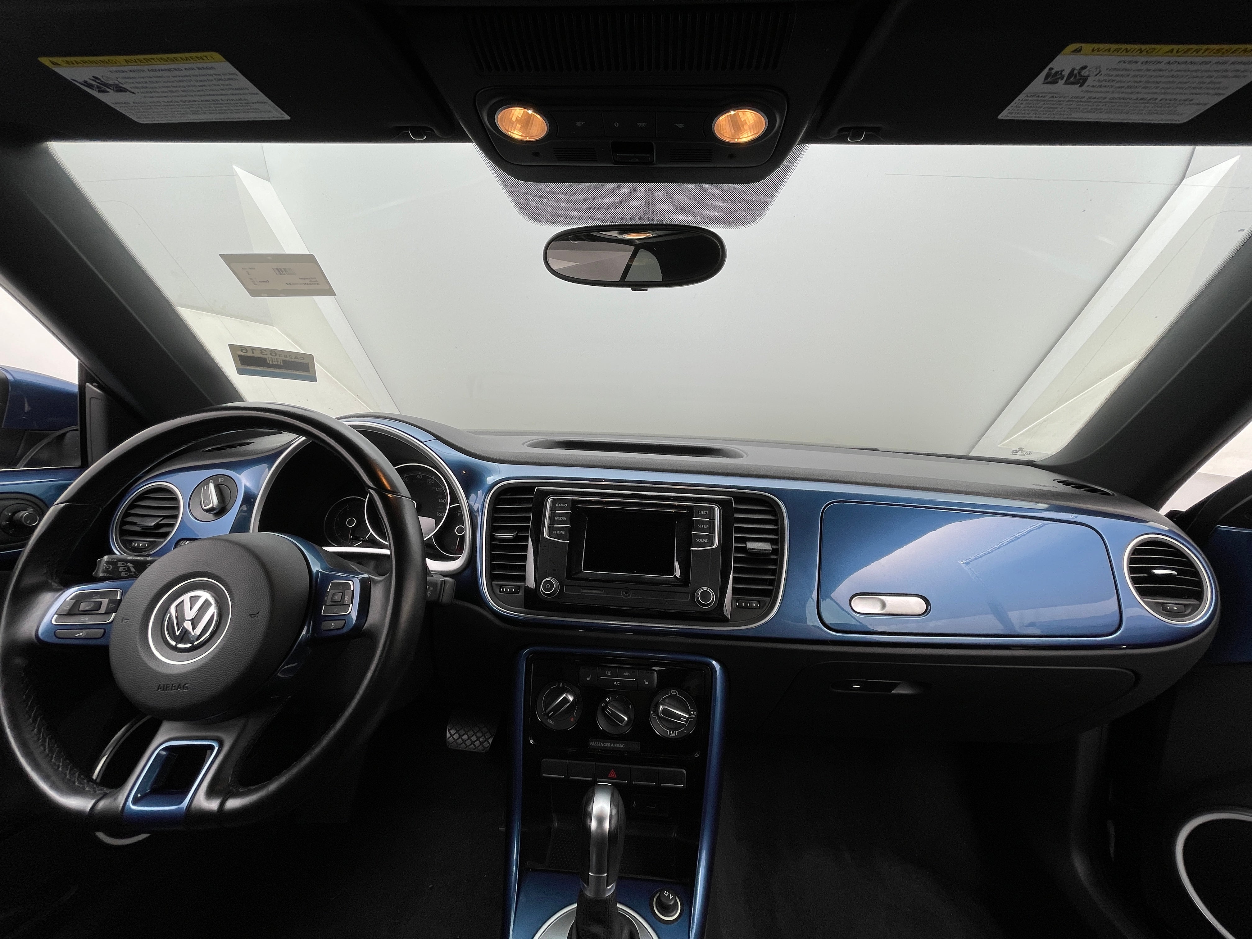 2018 Volkswagen Beetle S 3