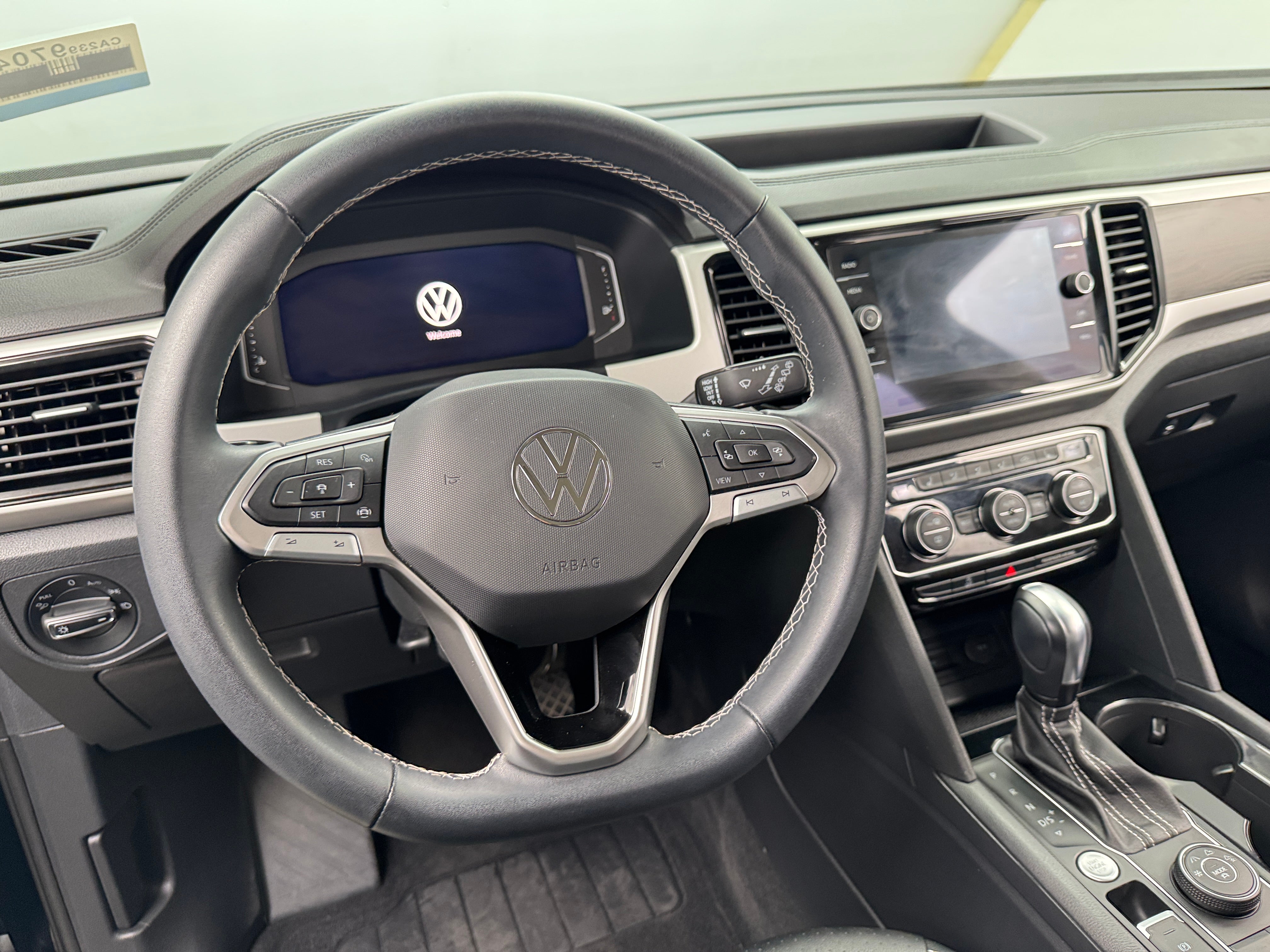 2023 Volkswagen Atlas SE 4