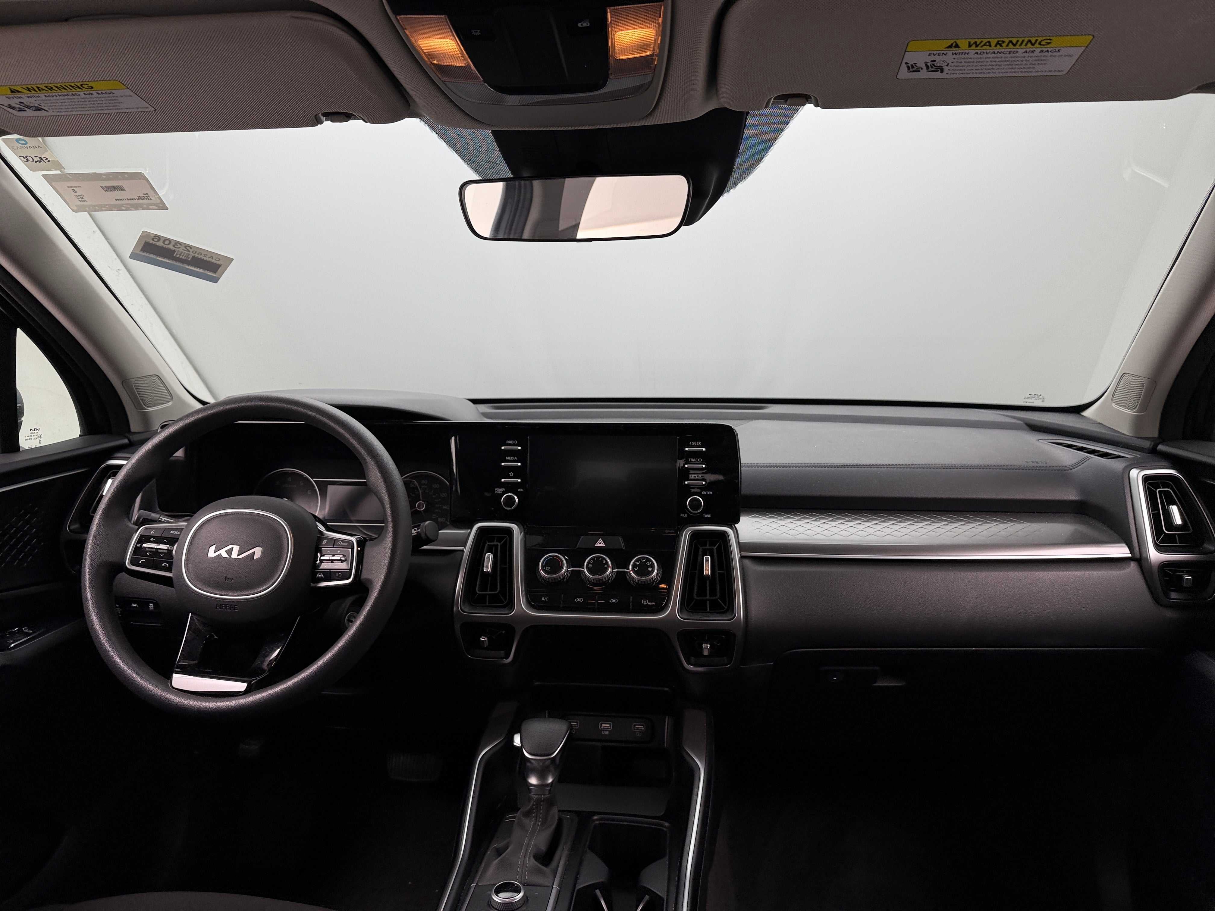 2022 Kia Sorento LX 3