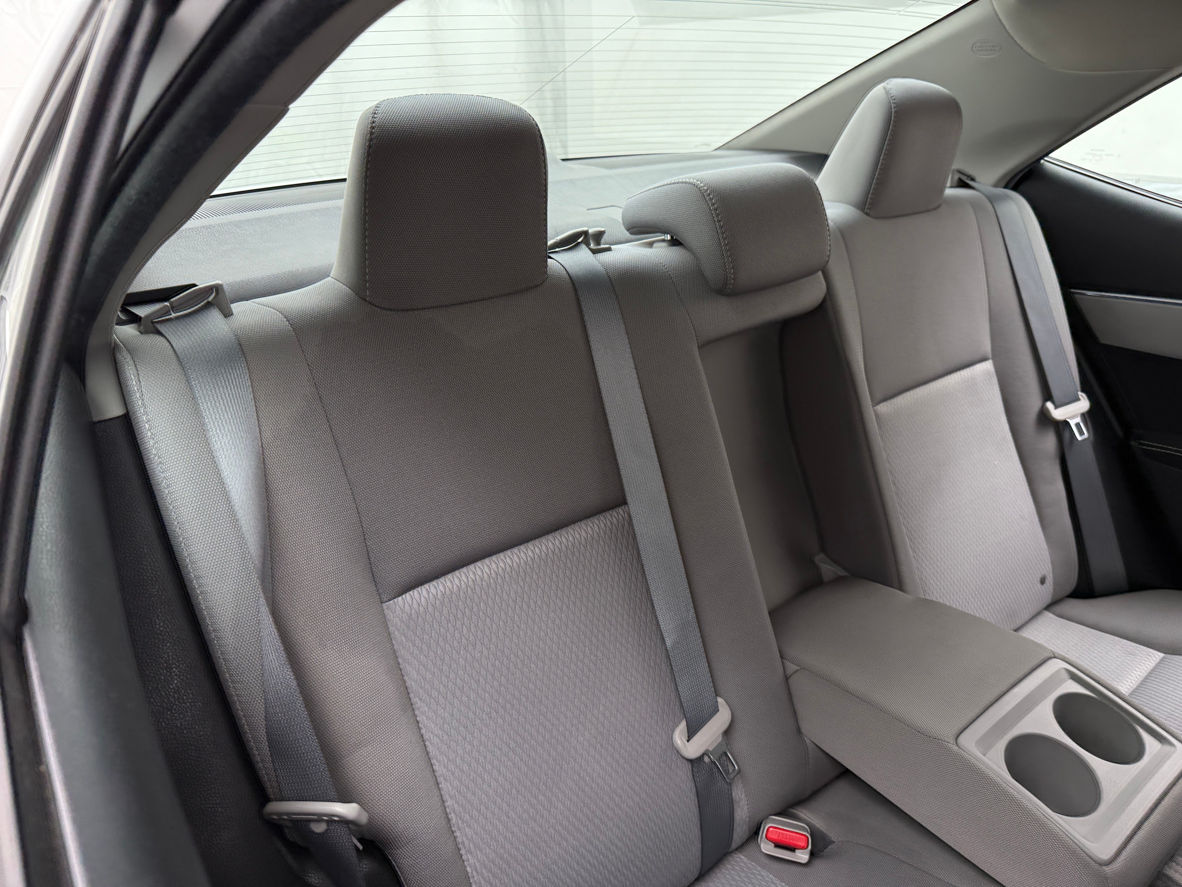 2015 Toyota Corolla LE 6