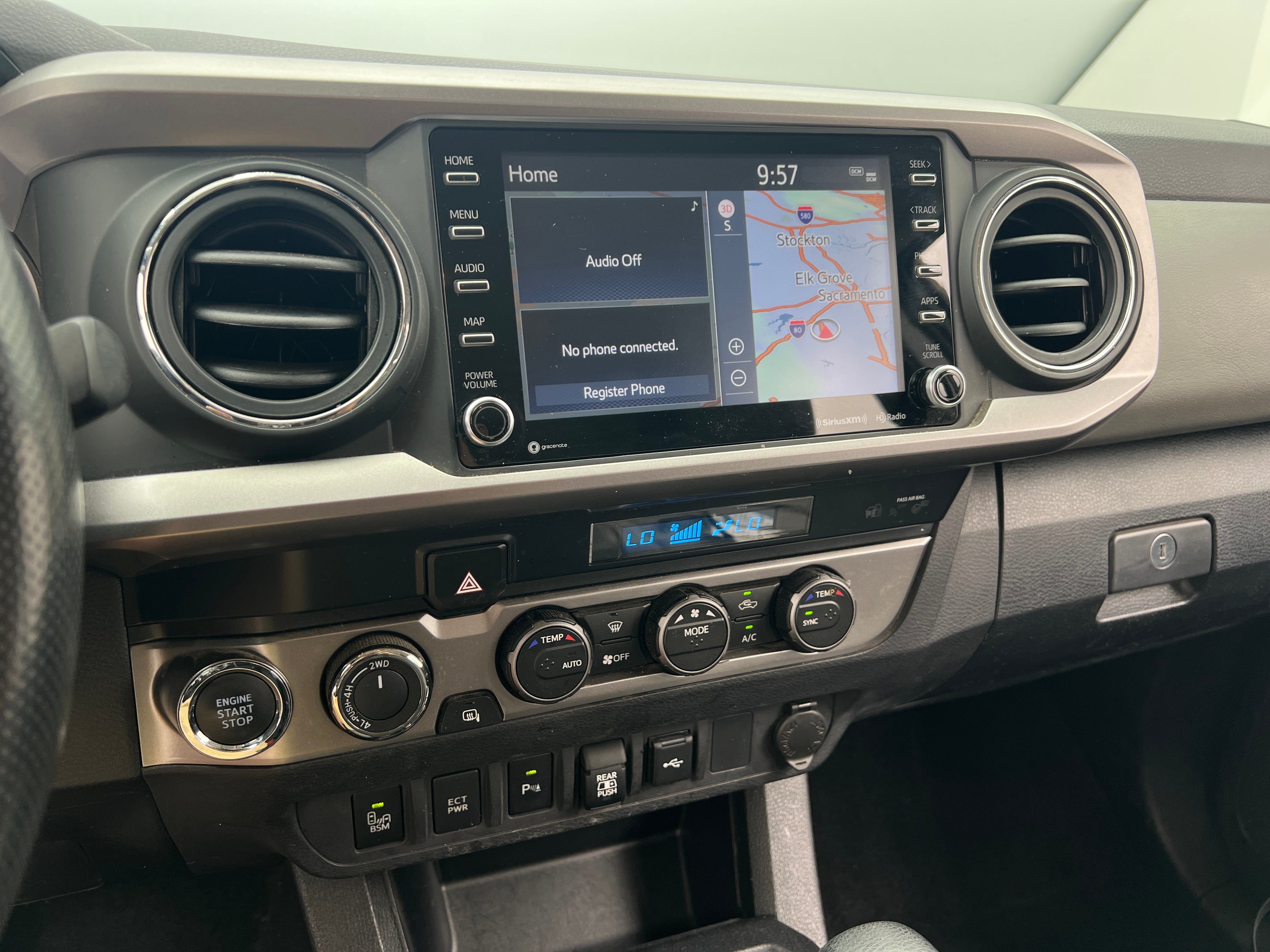 2023 Toyota Tacoma SR5 4