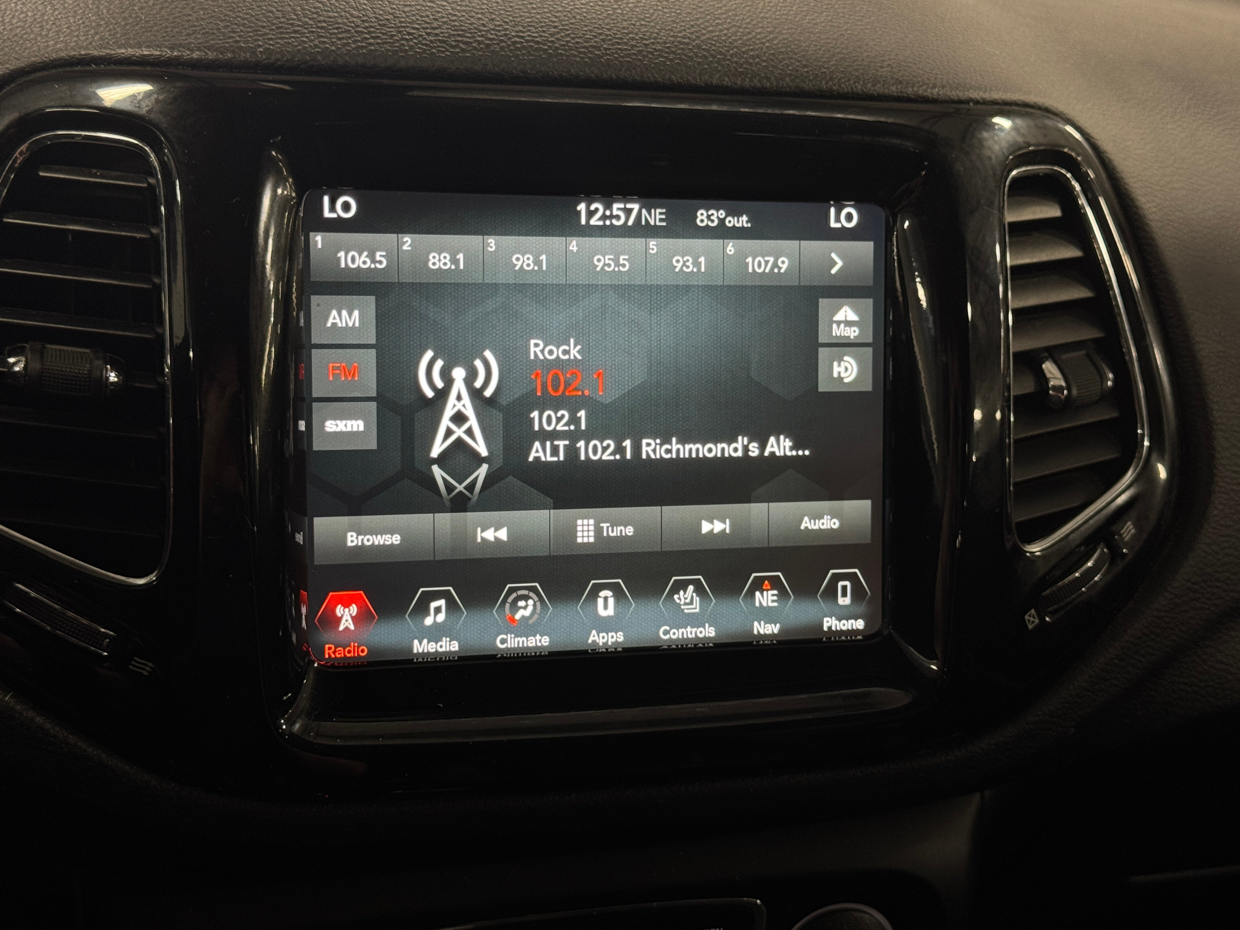 2018 Jeep Compass Limited 3