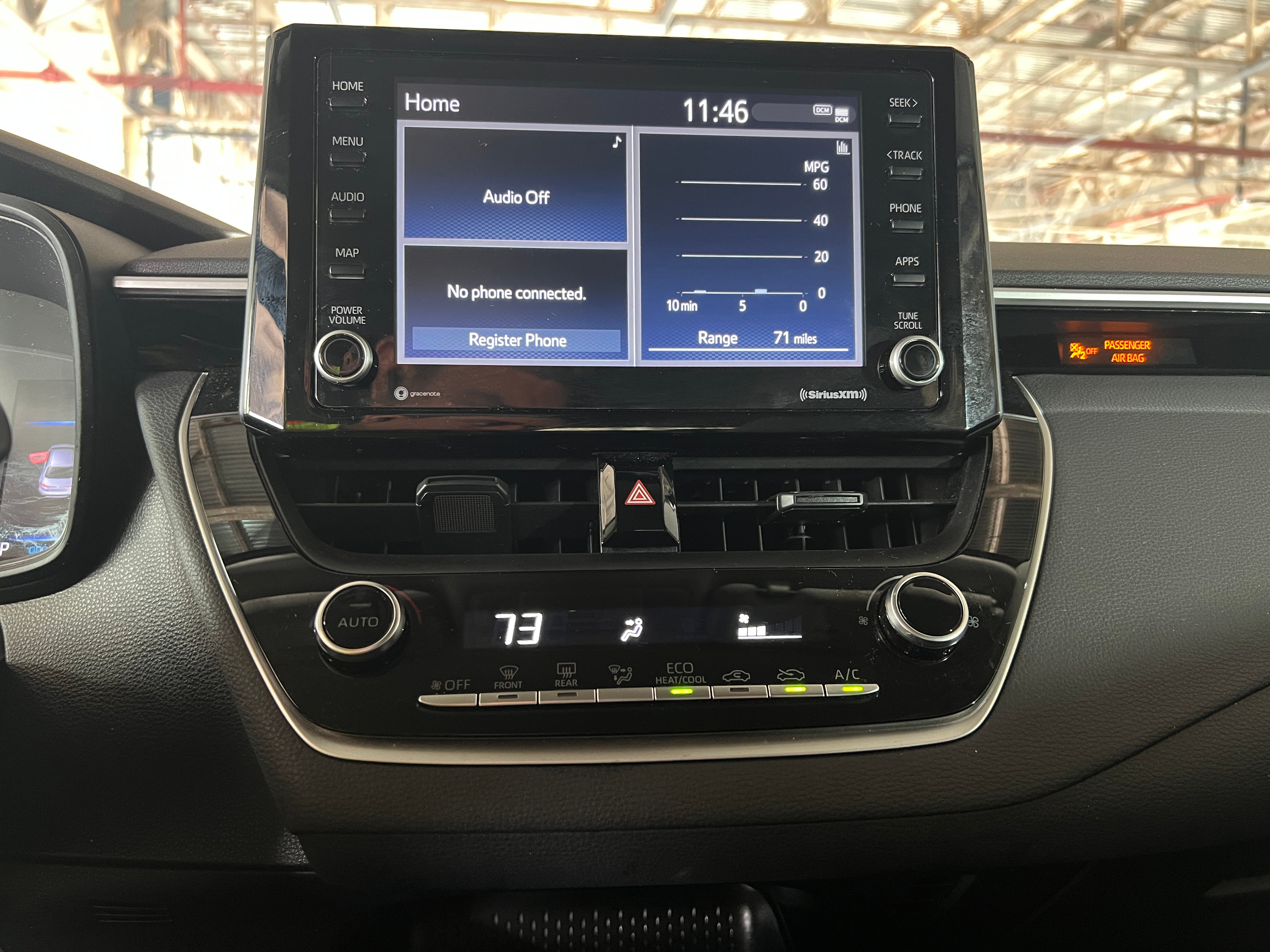 2022 Toyota Corolla LE 4