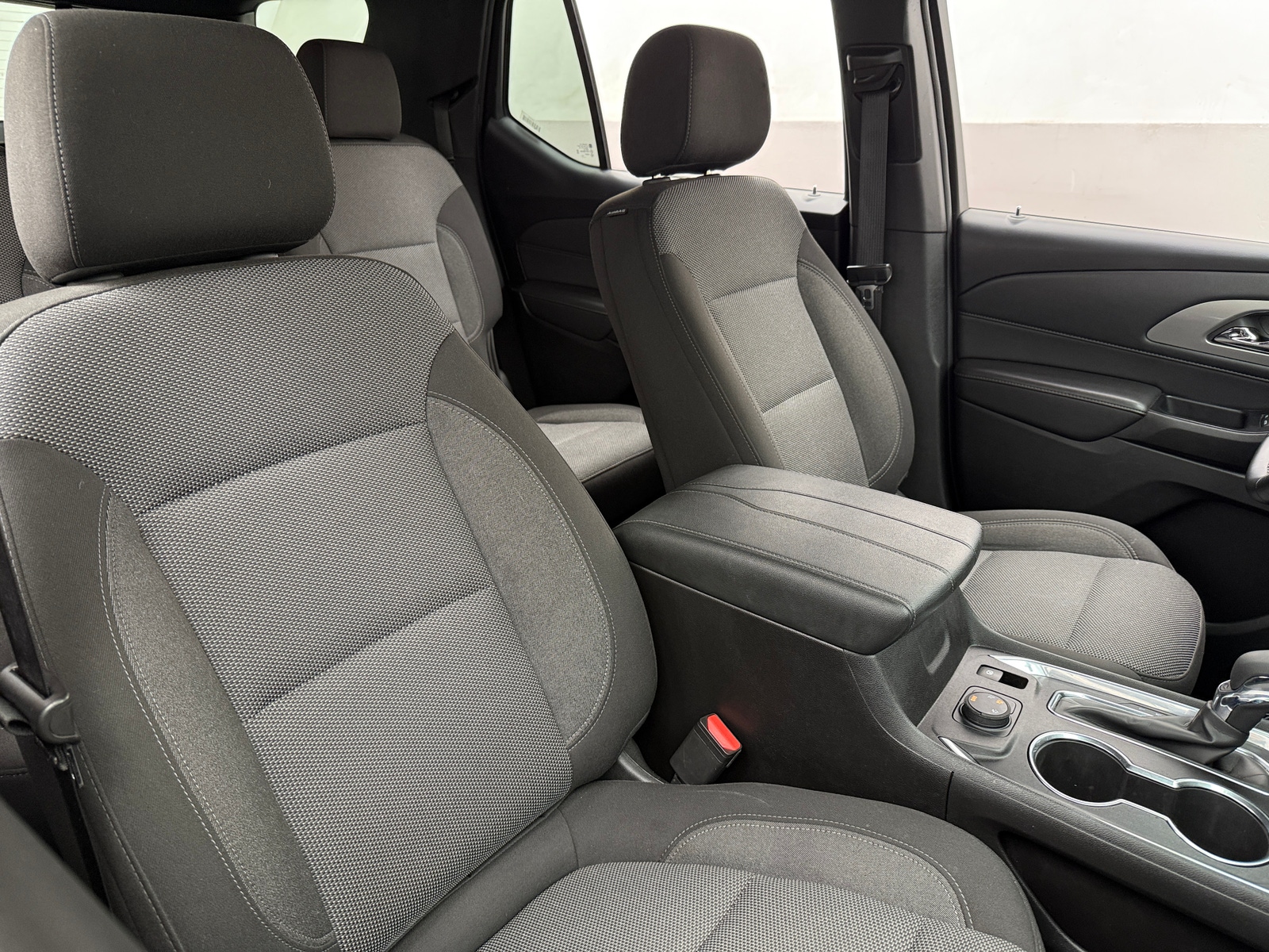 Thumbnail: 2023 Chevrolet Traverse - 2