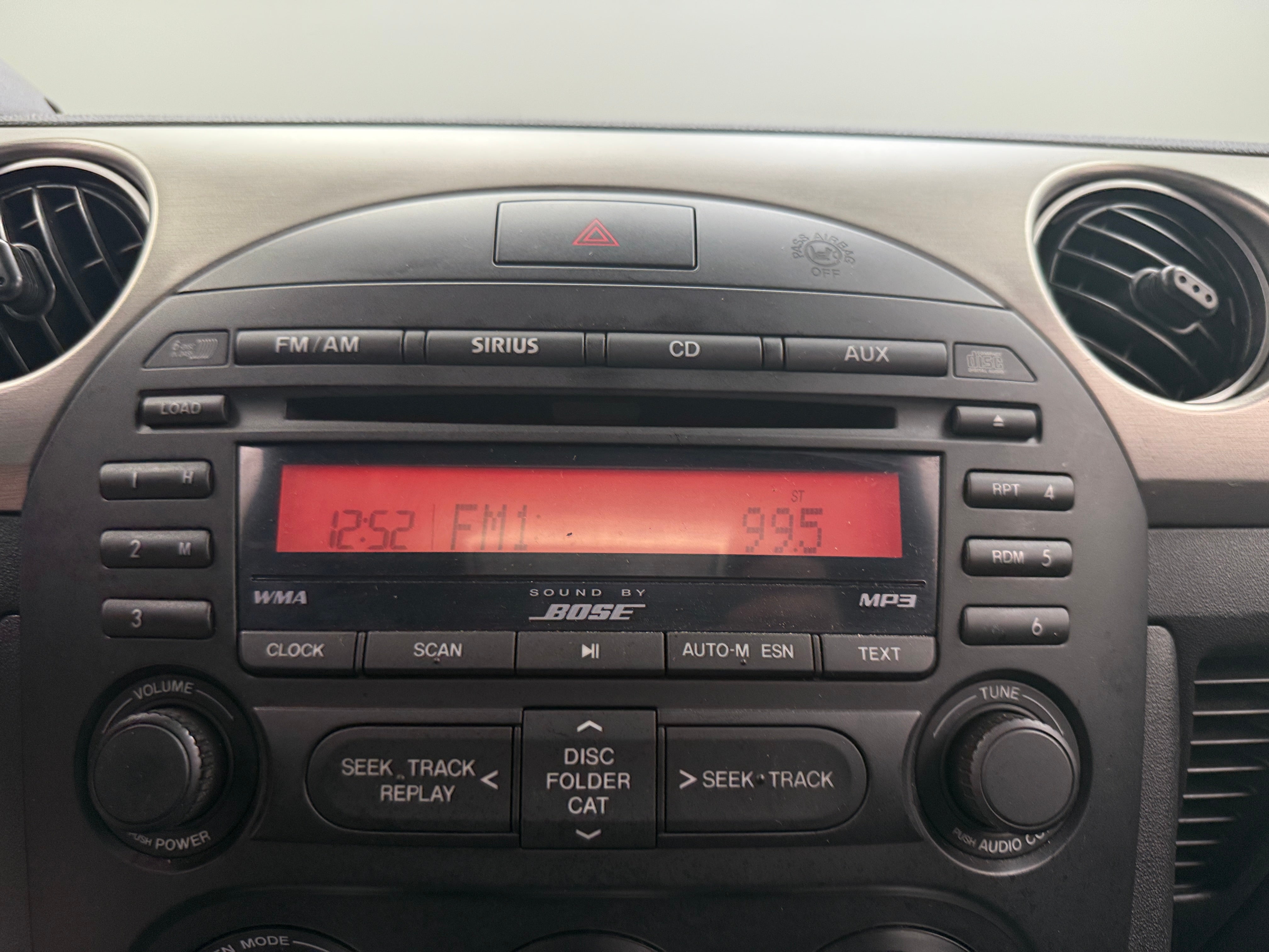2010 Mazda MX-5 Miata Grand Touring 3