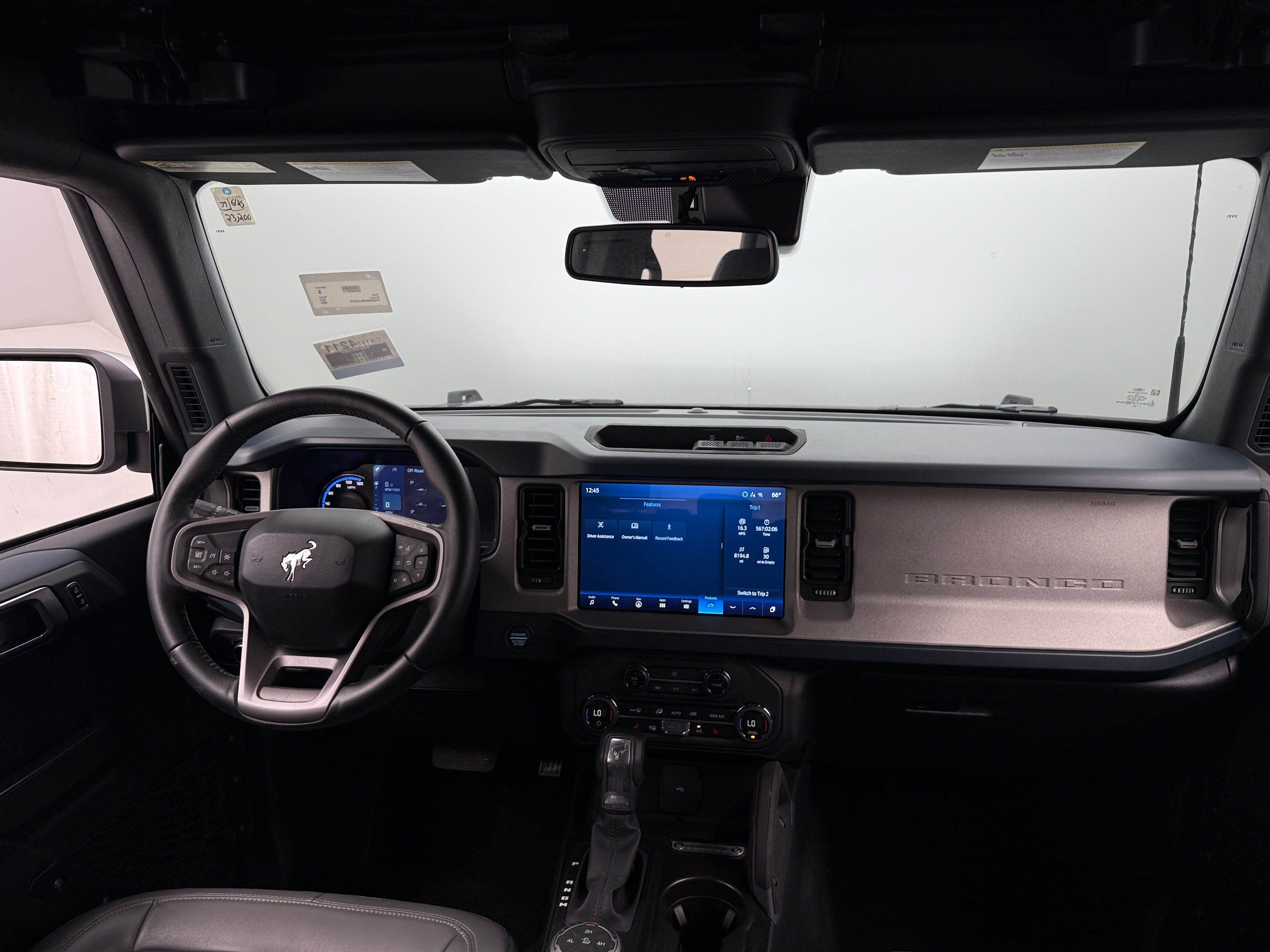 2024 Ford Bronco Outer Banks 2
