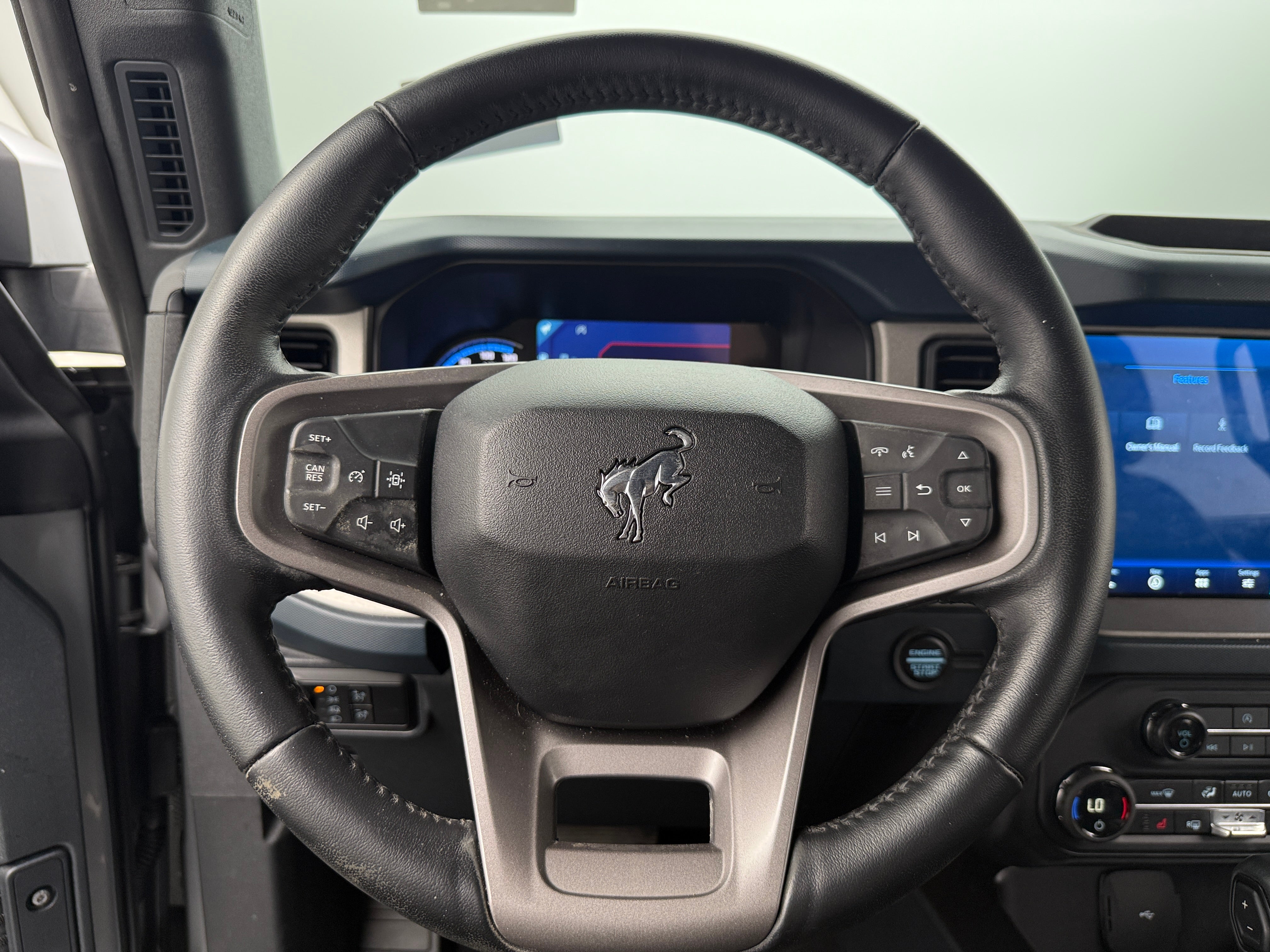 2024 Ford Bronco Outer Banks 4