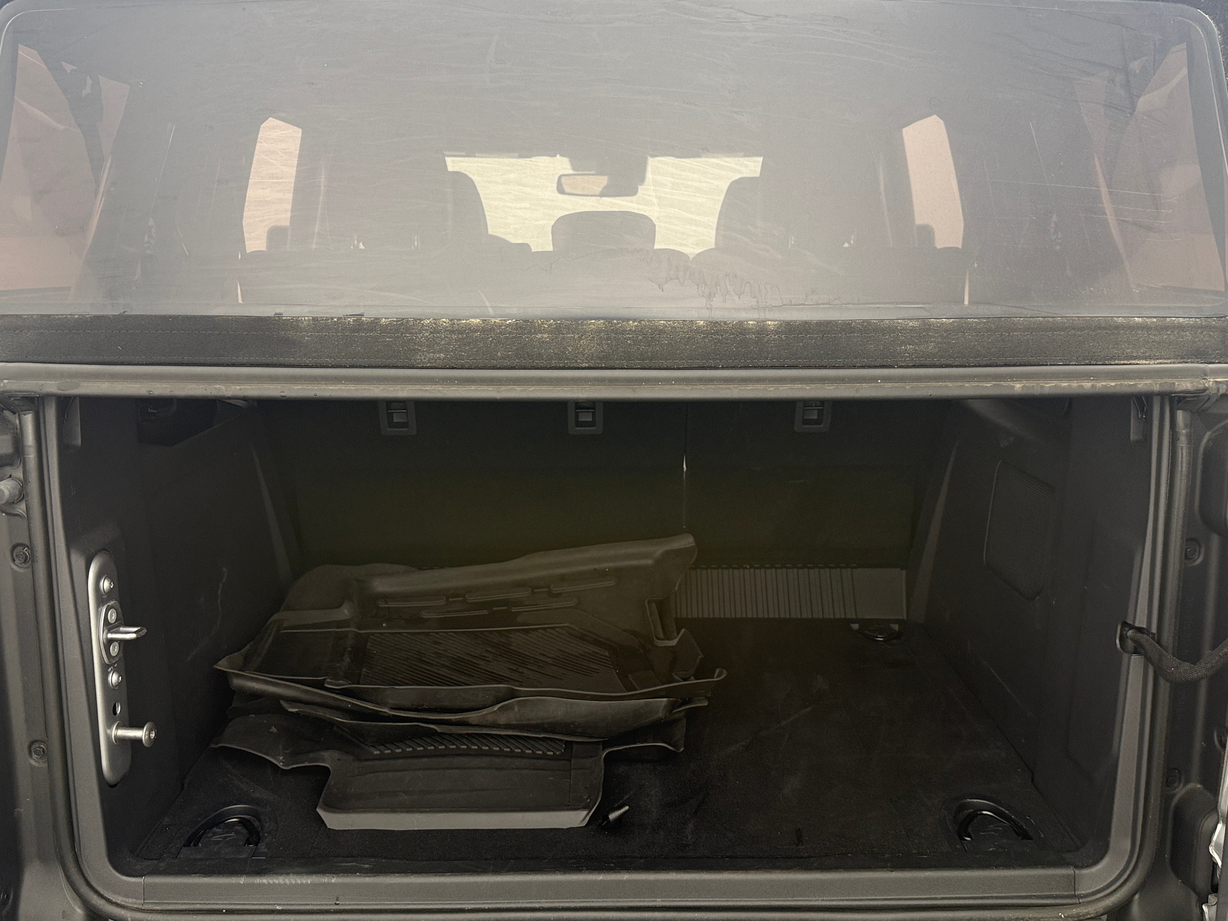 2024 Ford Bronco Outer Banks 6