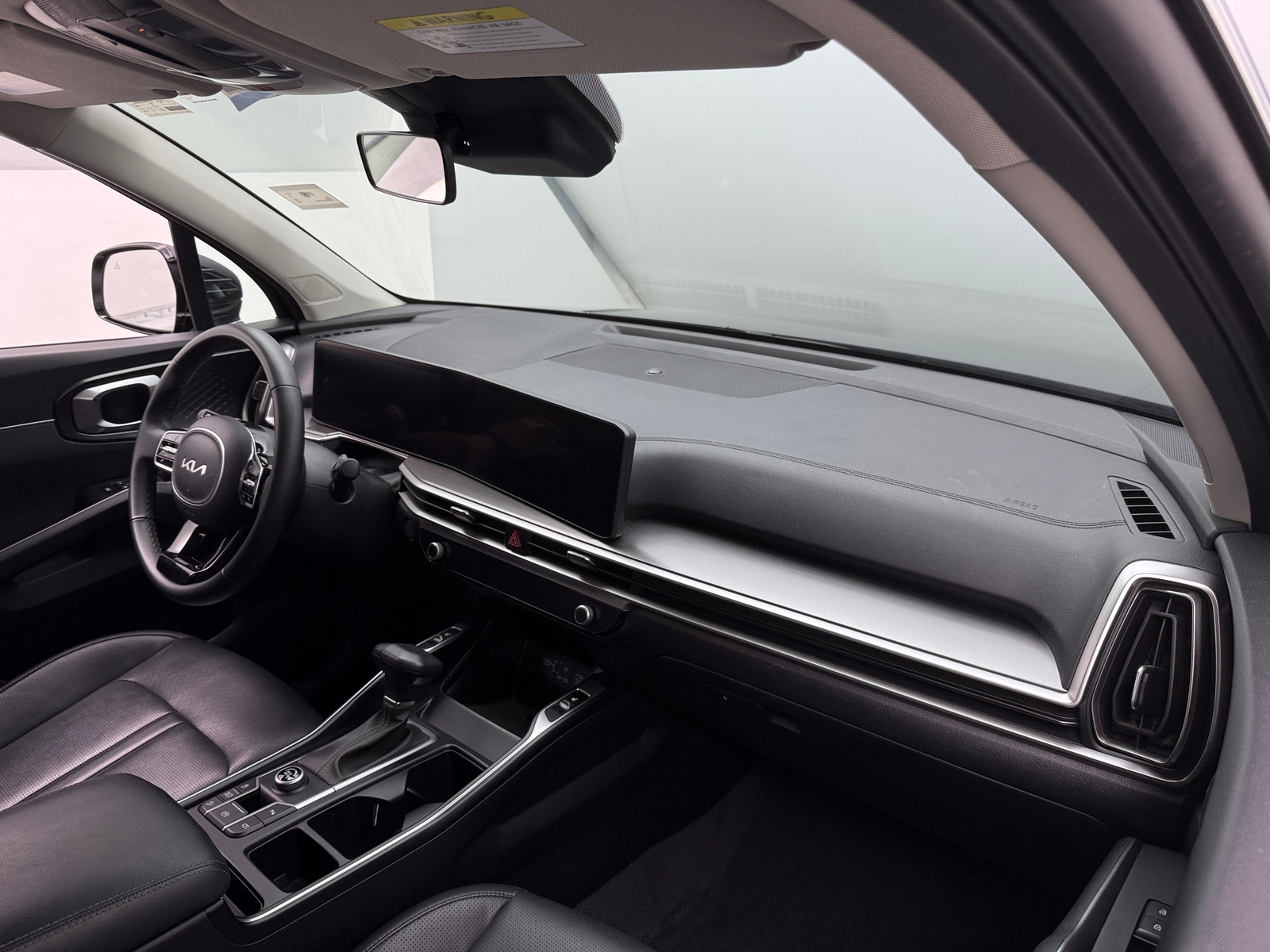 Thumbnail: 2024 Kia Sorento - 2