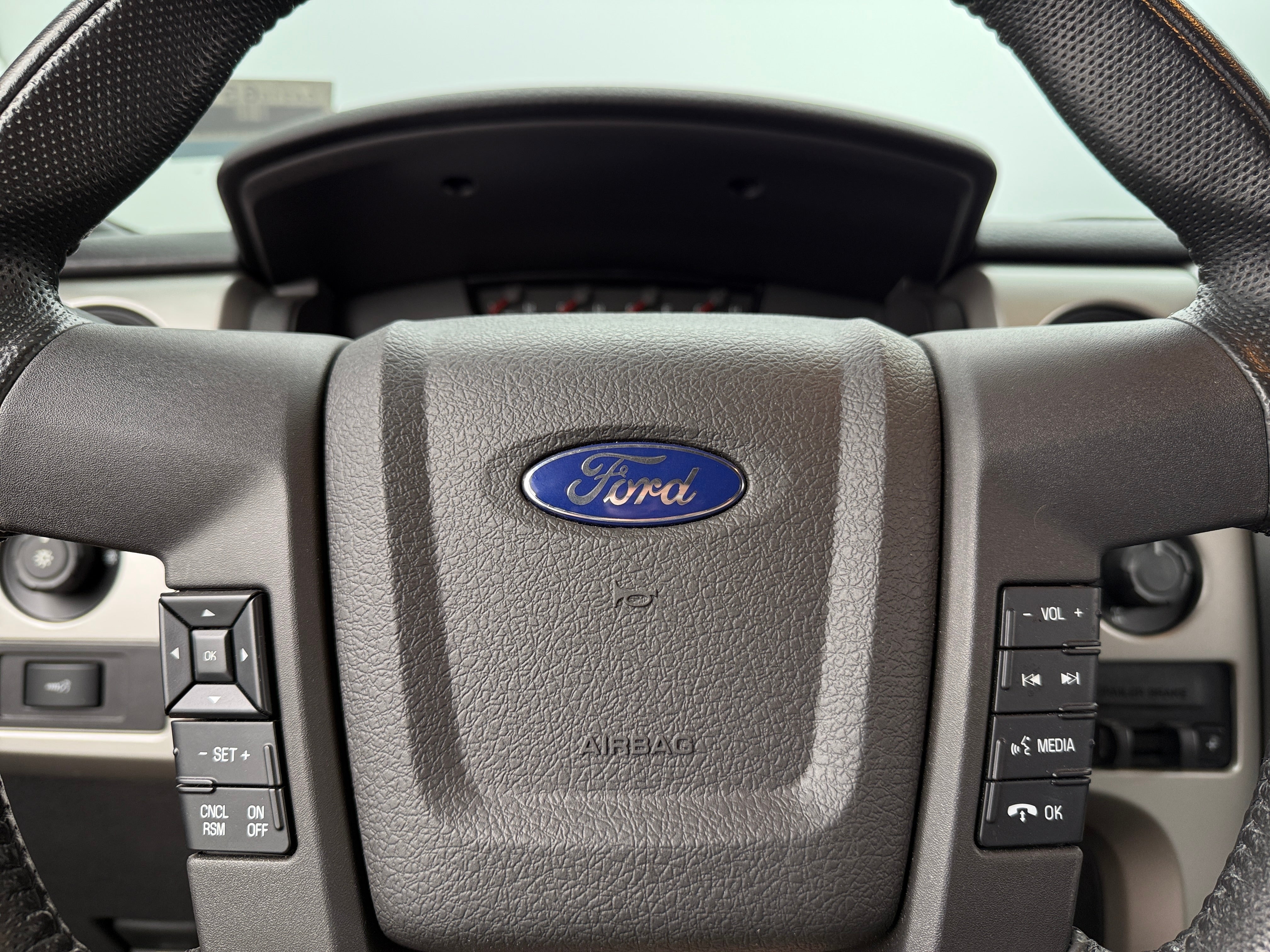 2013 Ford Econoline E-150 5