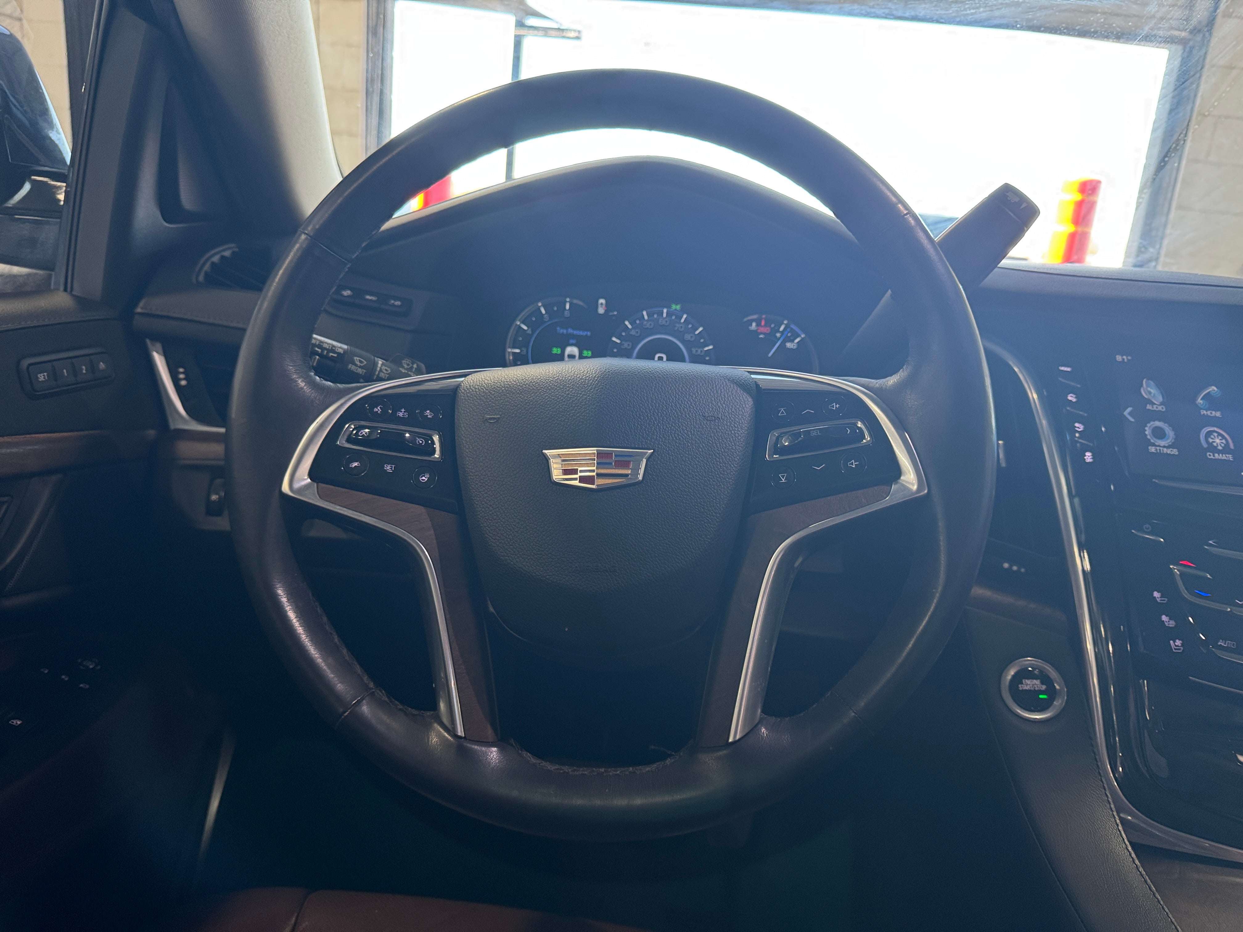 Thumbnail: 2018 Cadillac Escalade - 4