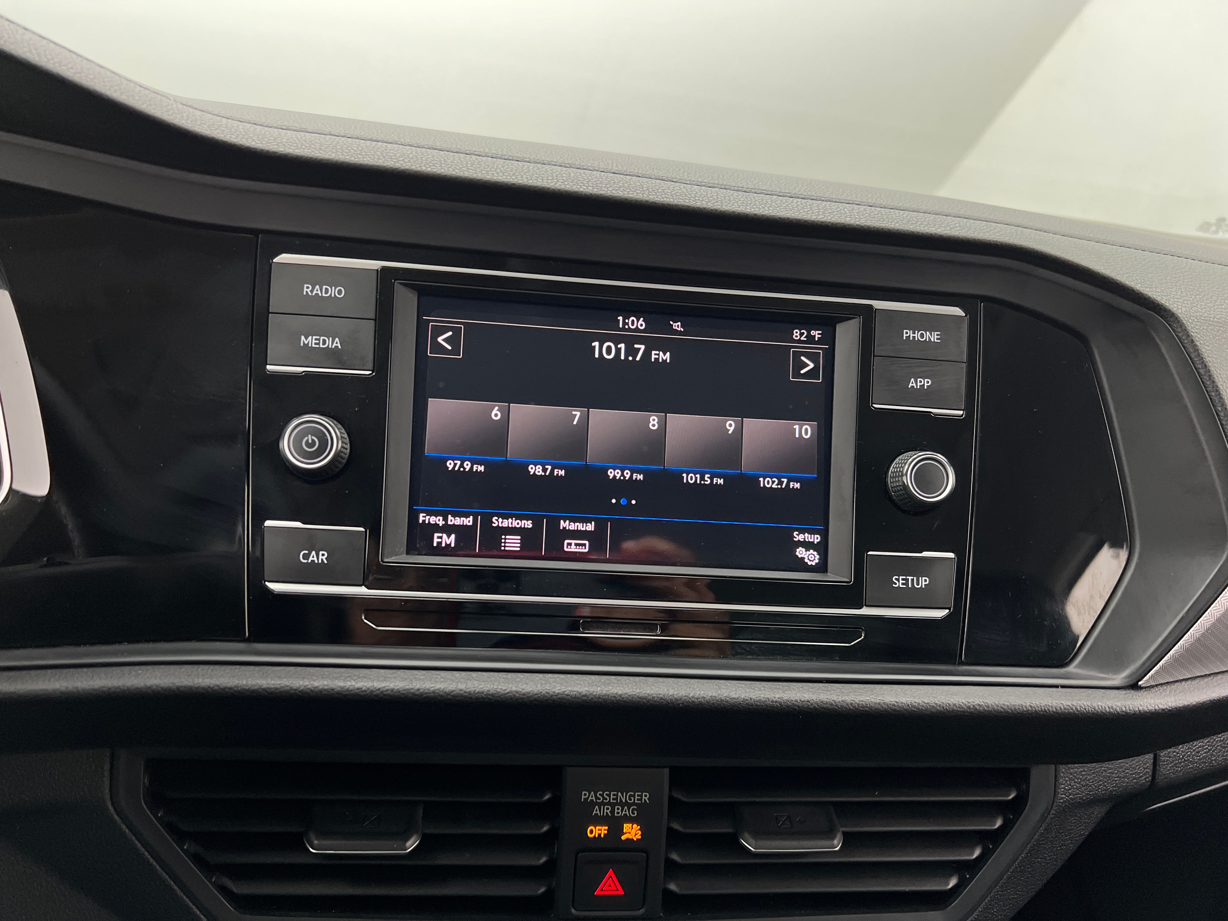 2019 Volkswagen Jetta SE 3