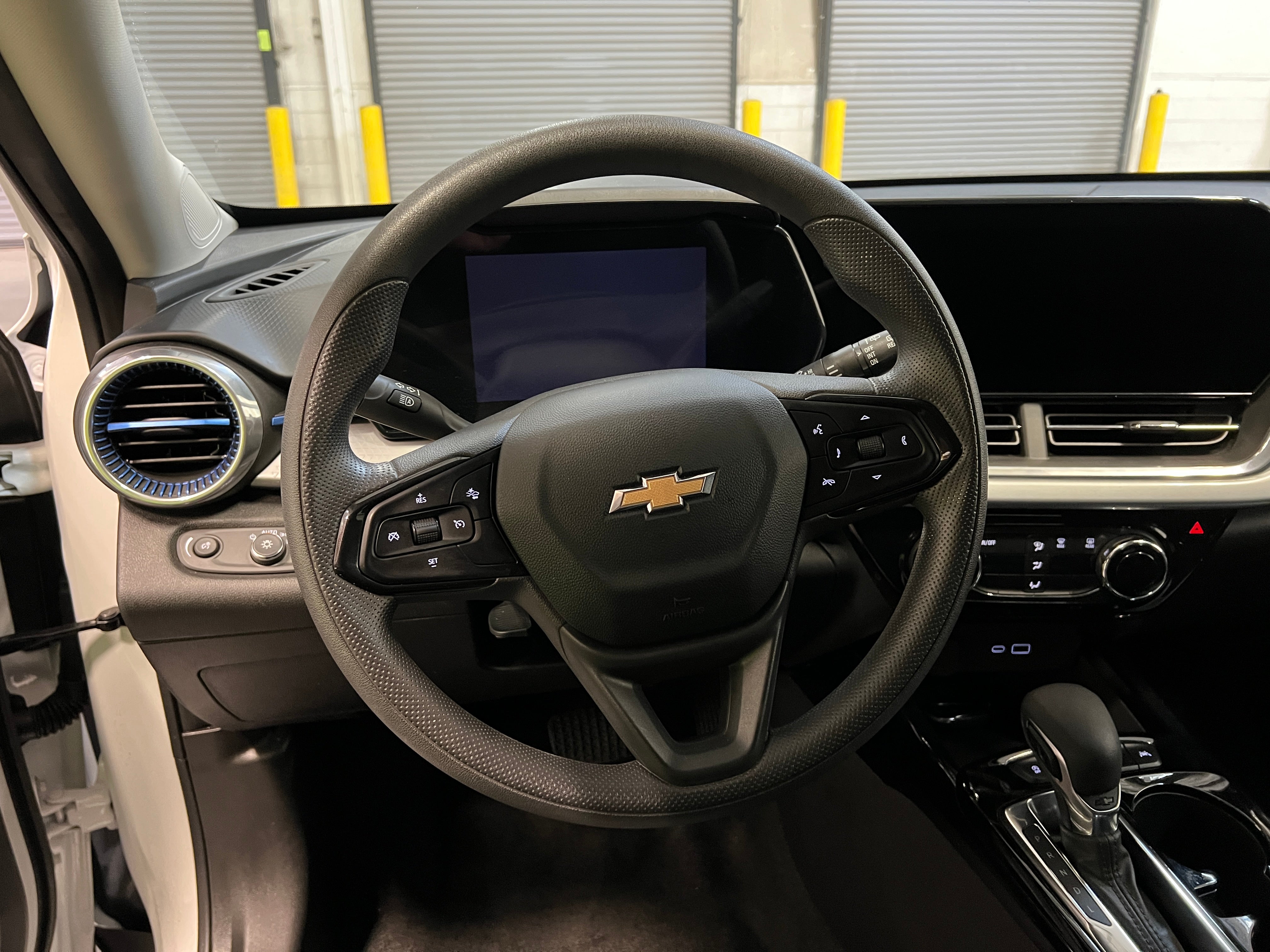 Thumbnail: 2024 Chevrolet Trax - 5