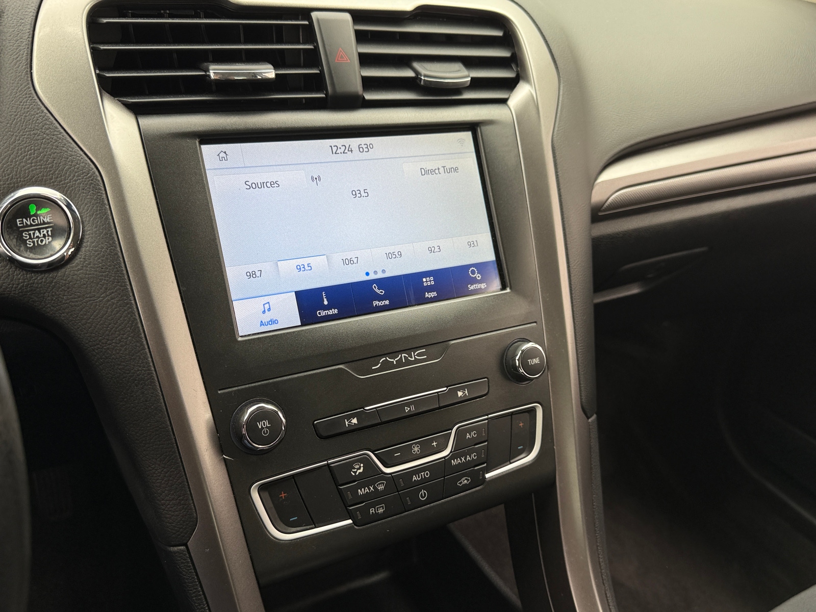 Thumbnail: 2020 Ford Fusion - 4