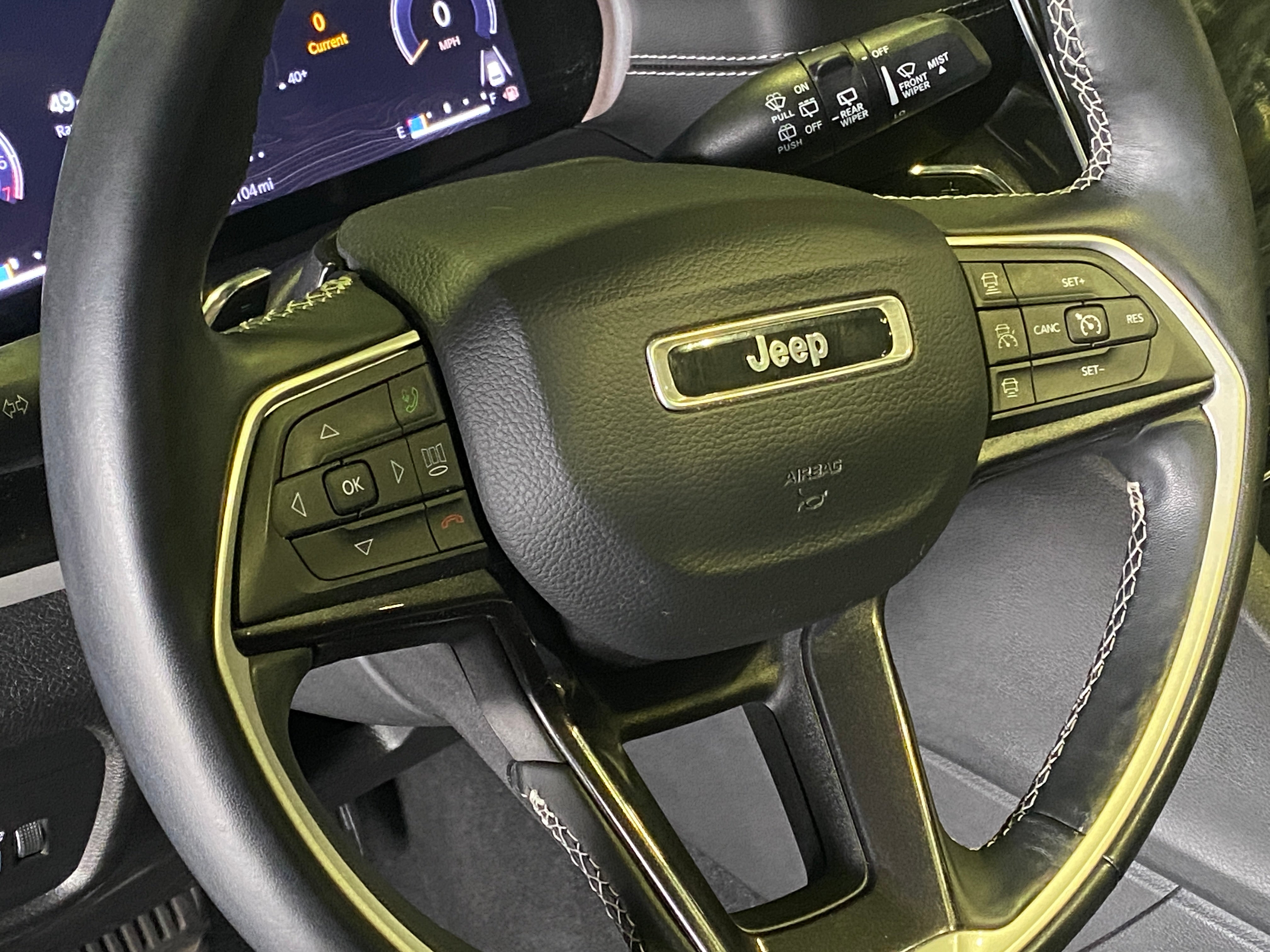 2022 Jeep Grand Cherokee L Laredo 5