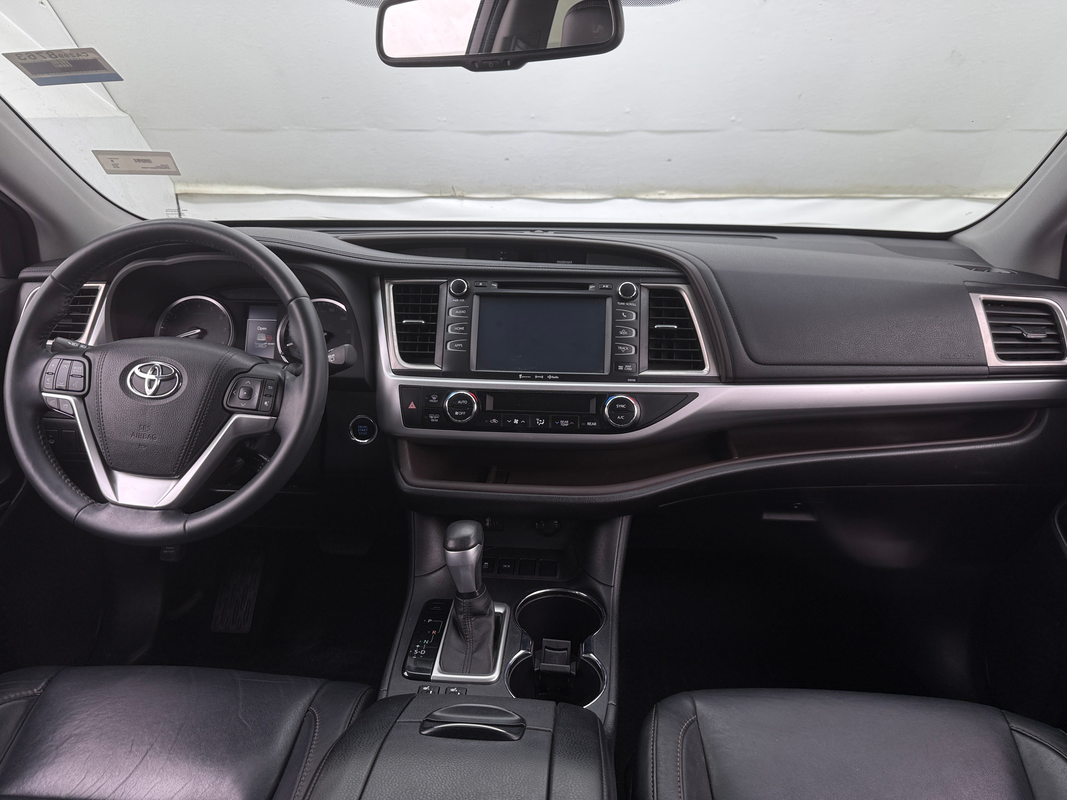 2016 Toyota Highlander XLE 2