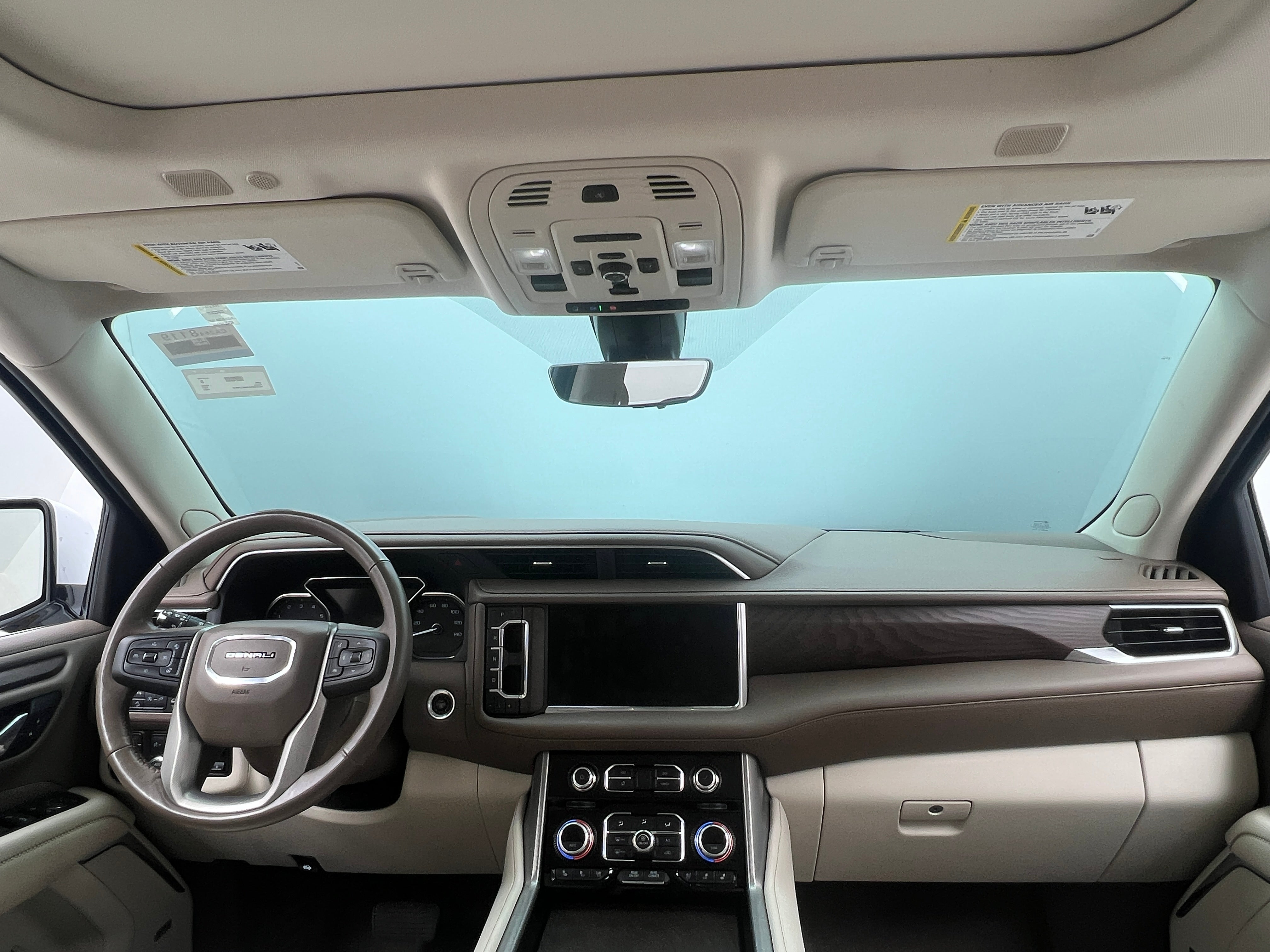 2021 GMC Yukon Denali 2
