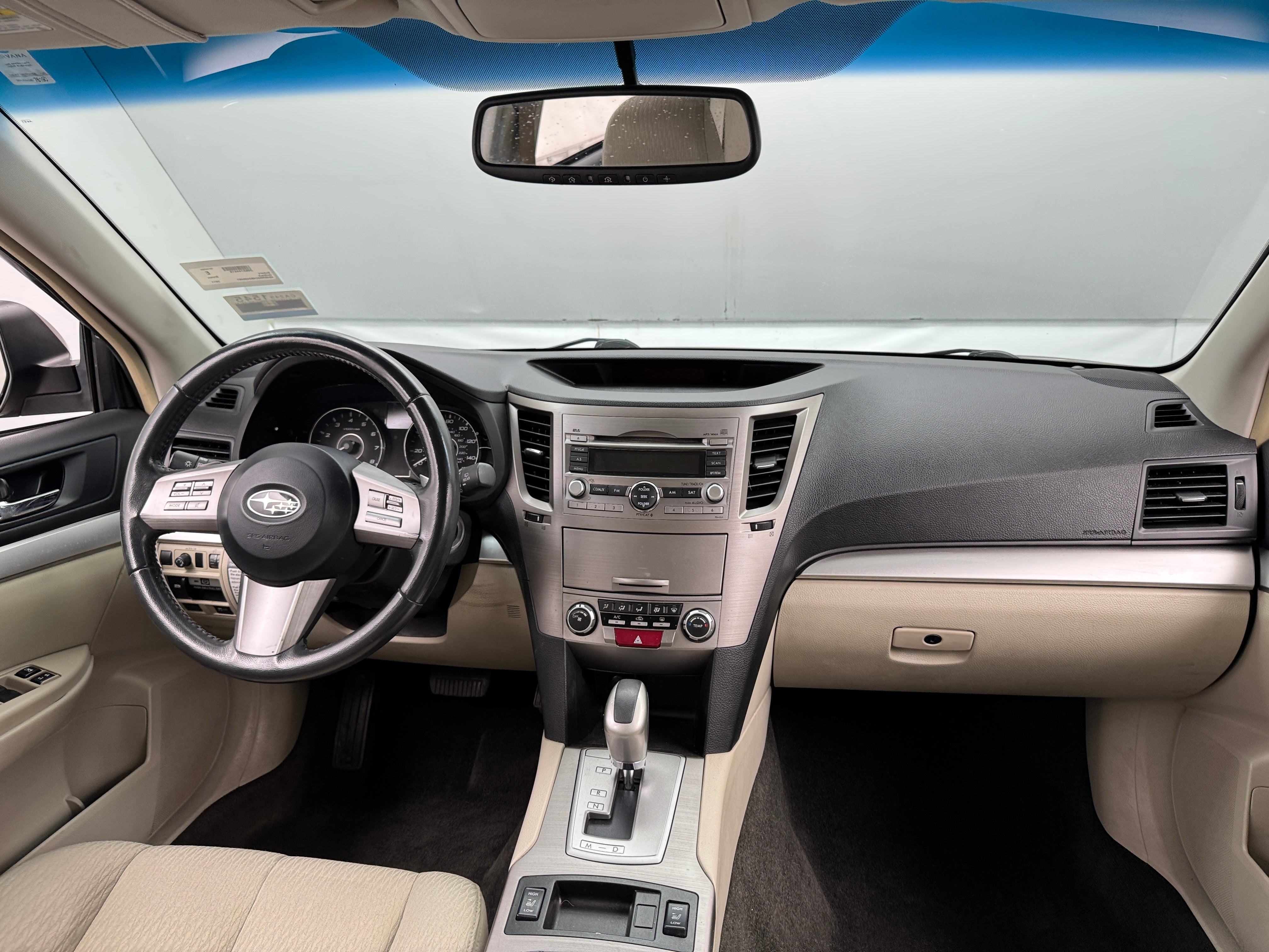 2011 Subaru Outback Premium 3