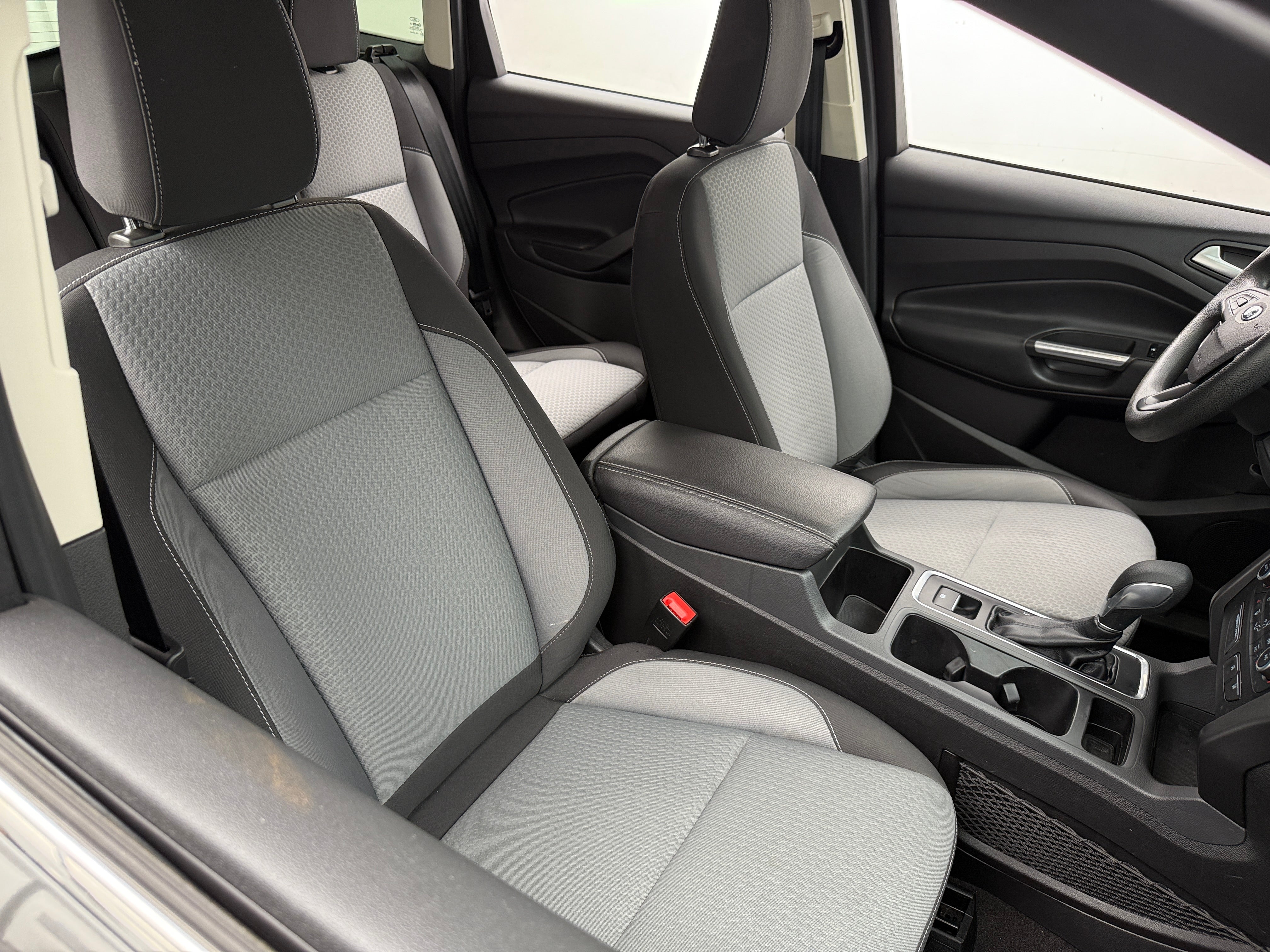 2018 Ford Escape SE 2
