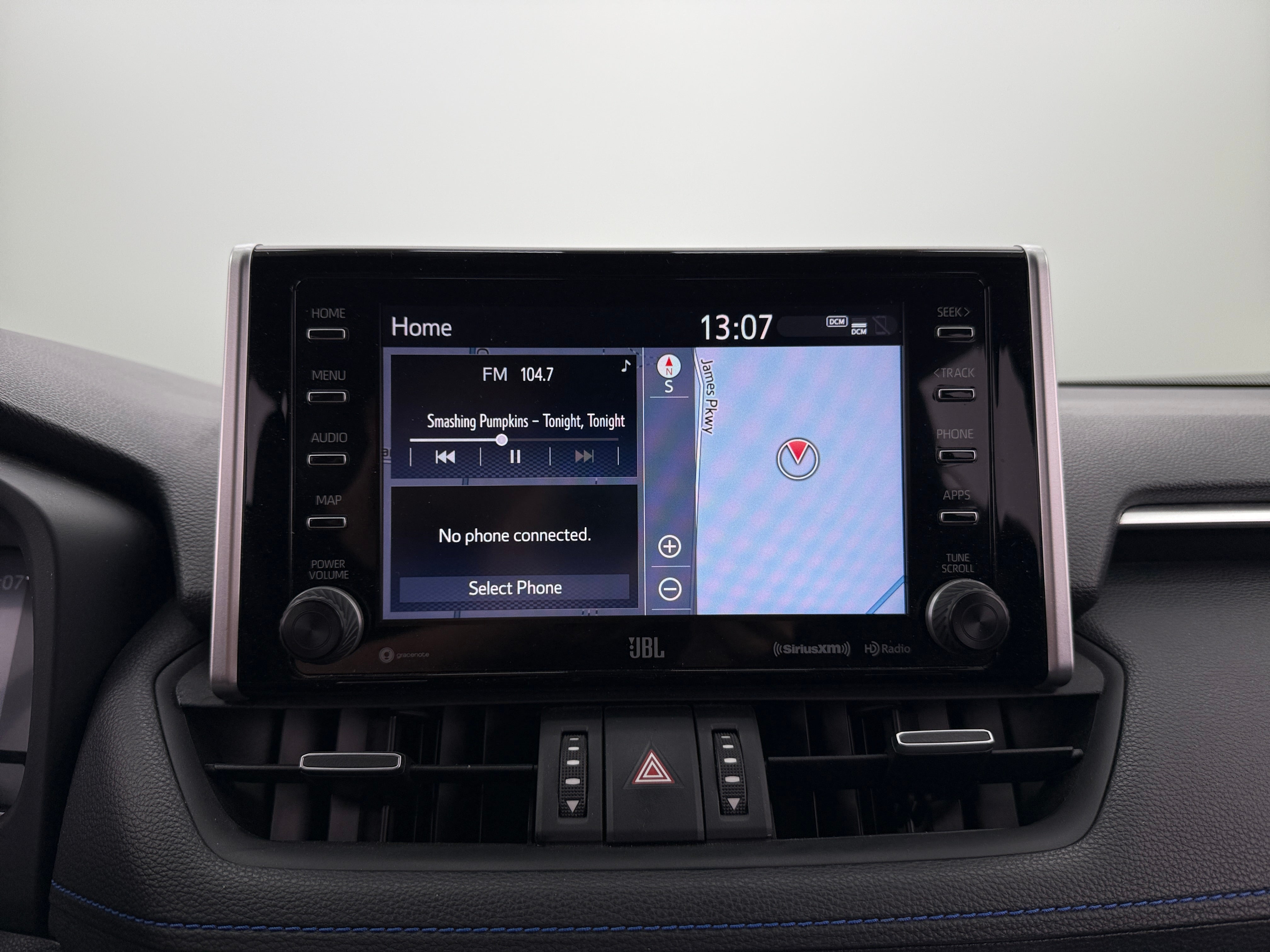 2019 Toyota RAV4 XSE 3