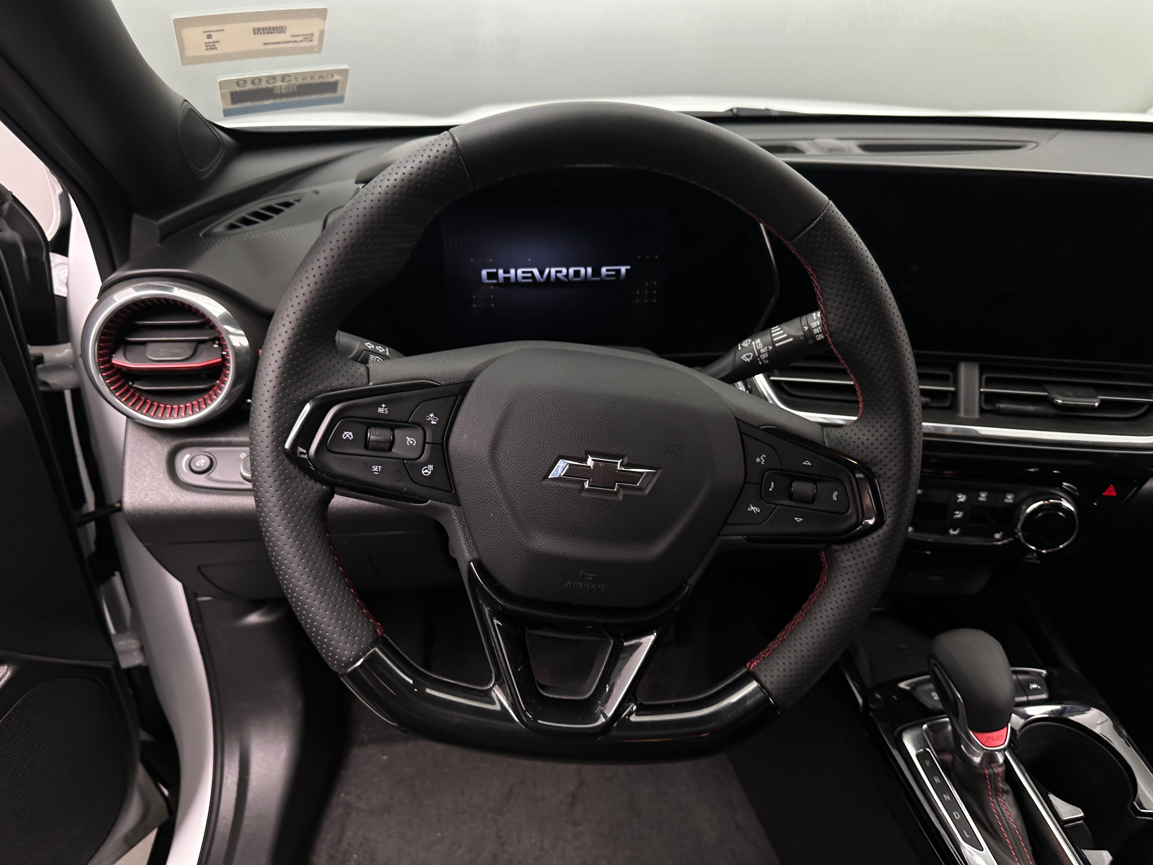 2025 Chevrolet Trax RS 5